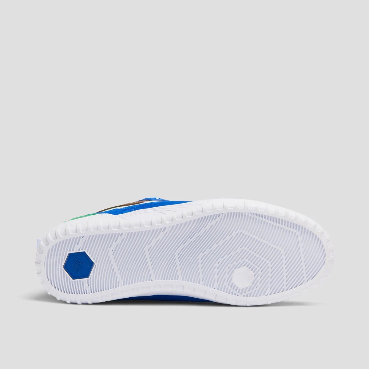 Pure Rhythm, Design-First, Lifestyle Drop, Dynamic Essentials, Coolly Crafted, Next-Gen Vibe