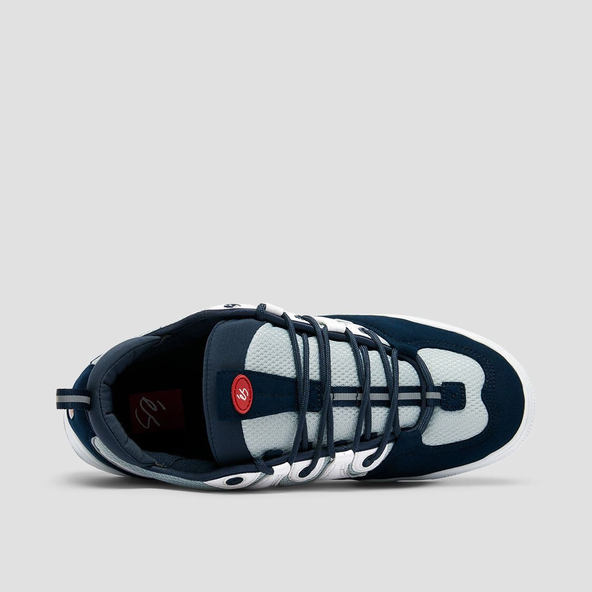 Edge-Layered, Adaptable Pieces, Pure Look, Clarity In Motion, Engineered For Flow