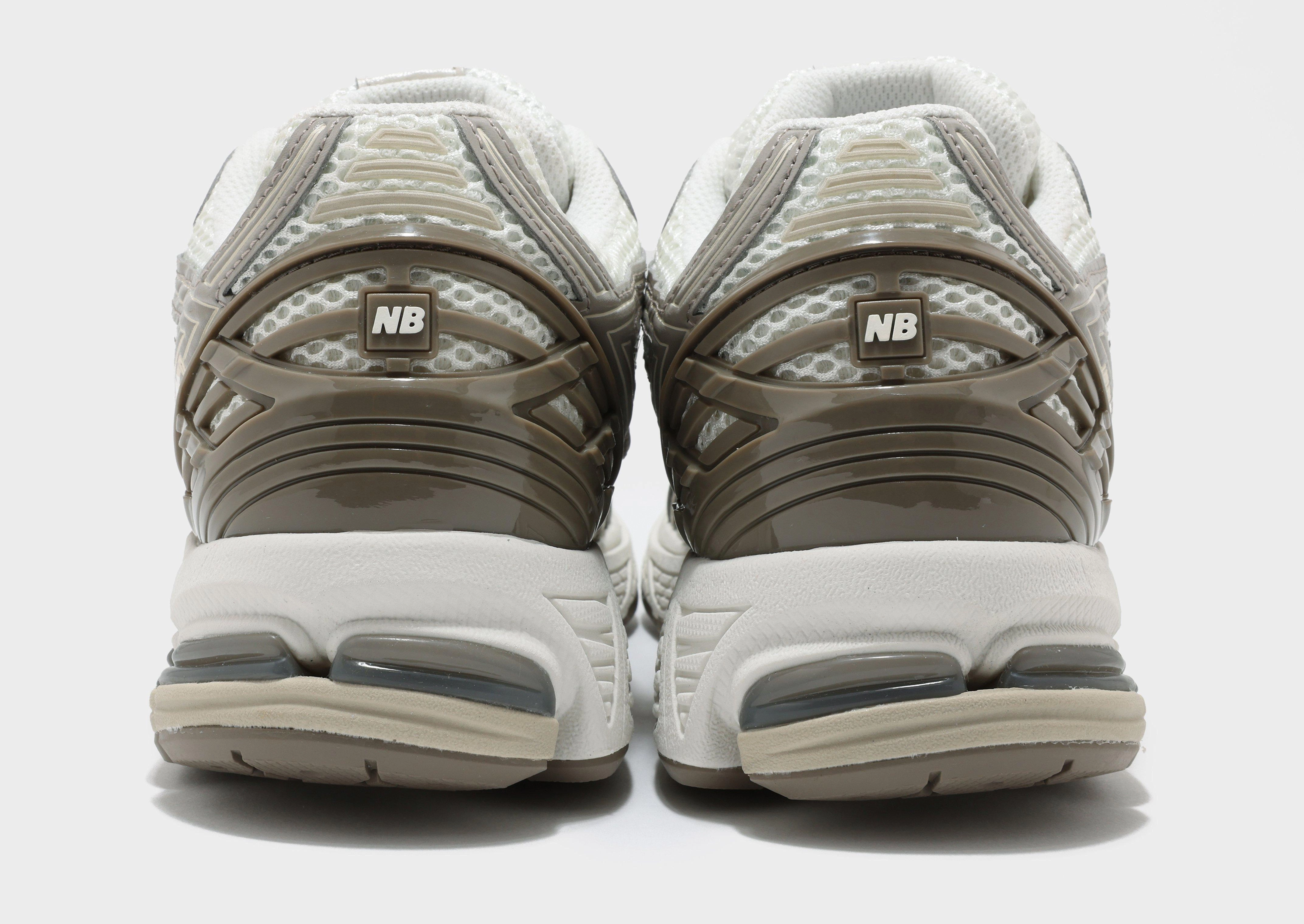 Your Livewear, Quiet Attitude, Responsive Fit, Quiet Performance, Rhythmic Comfort