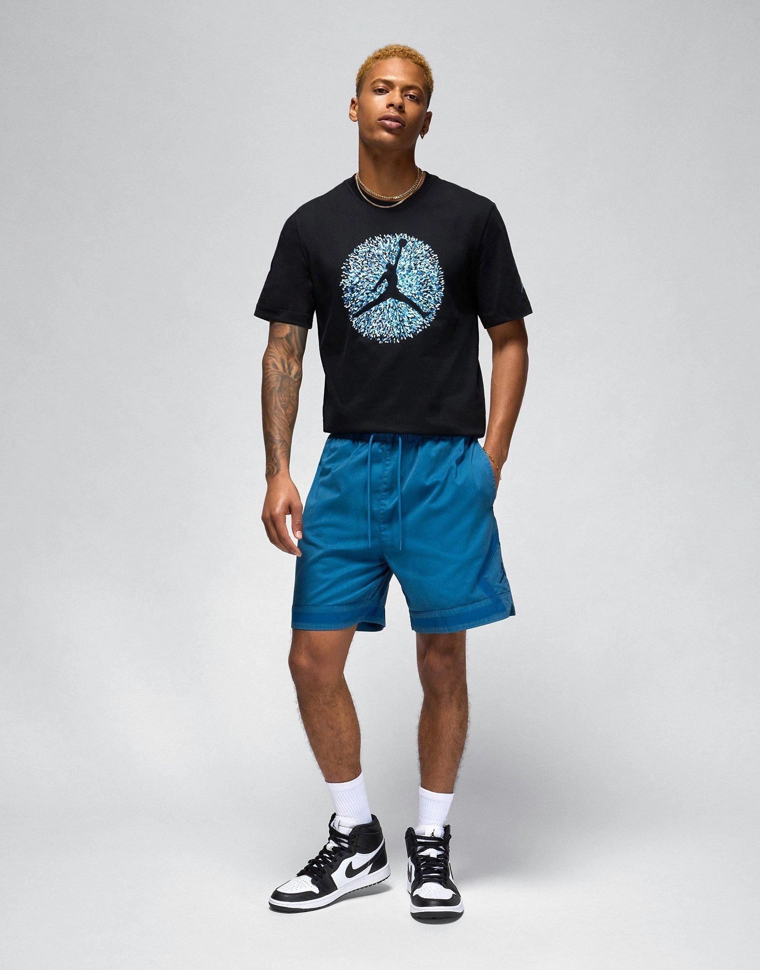 Engineered Simplicity, Streamlined Pieces, Forward-Looking Fit, Elevated Gear, Calm-Driven Fit, Shift-Mode