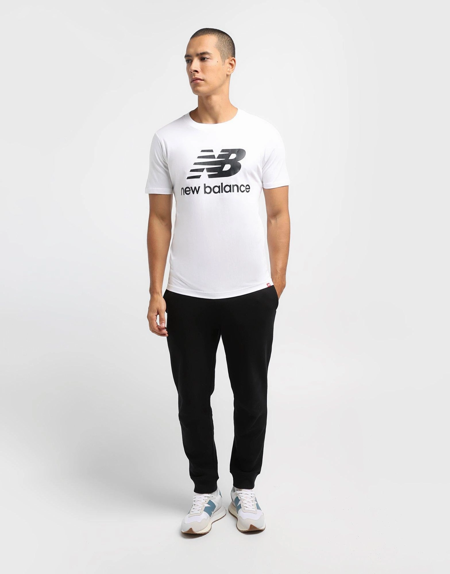 Designed For Pace, Urban Transition, City-Functional, Timeless Motion, Ready-To-Flow, Daily Designwear, Fluid Motionwear