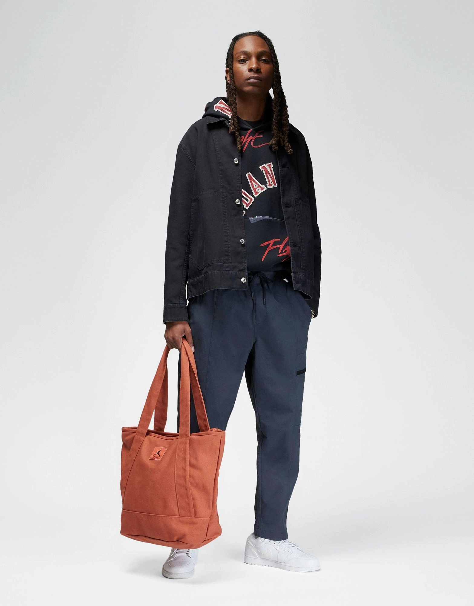 Simple Uniform, Pure Lines, Driven By Comfort, City-Ready Wear, Structured Freedom, Versatile Future, Subtle Evolution, New Neutral