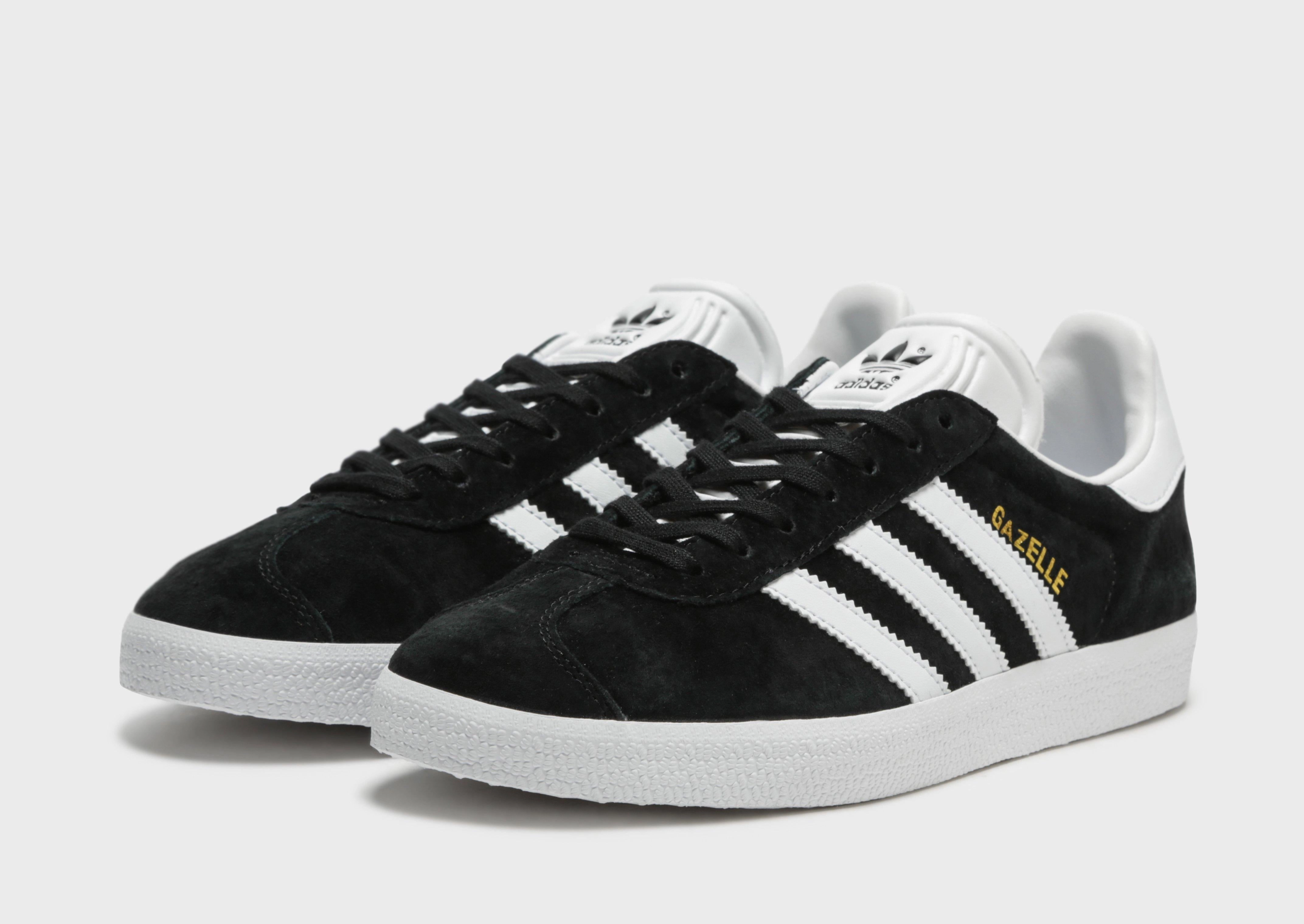 Refined Moves, Layer Smart, Modern Tone, Design-First, Crafted Balance, Mindful Motion