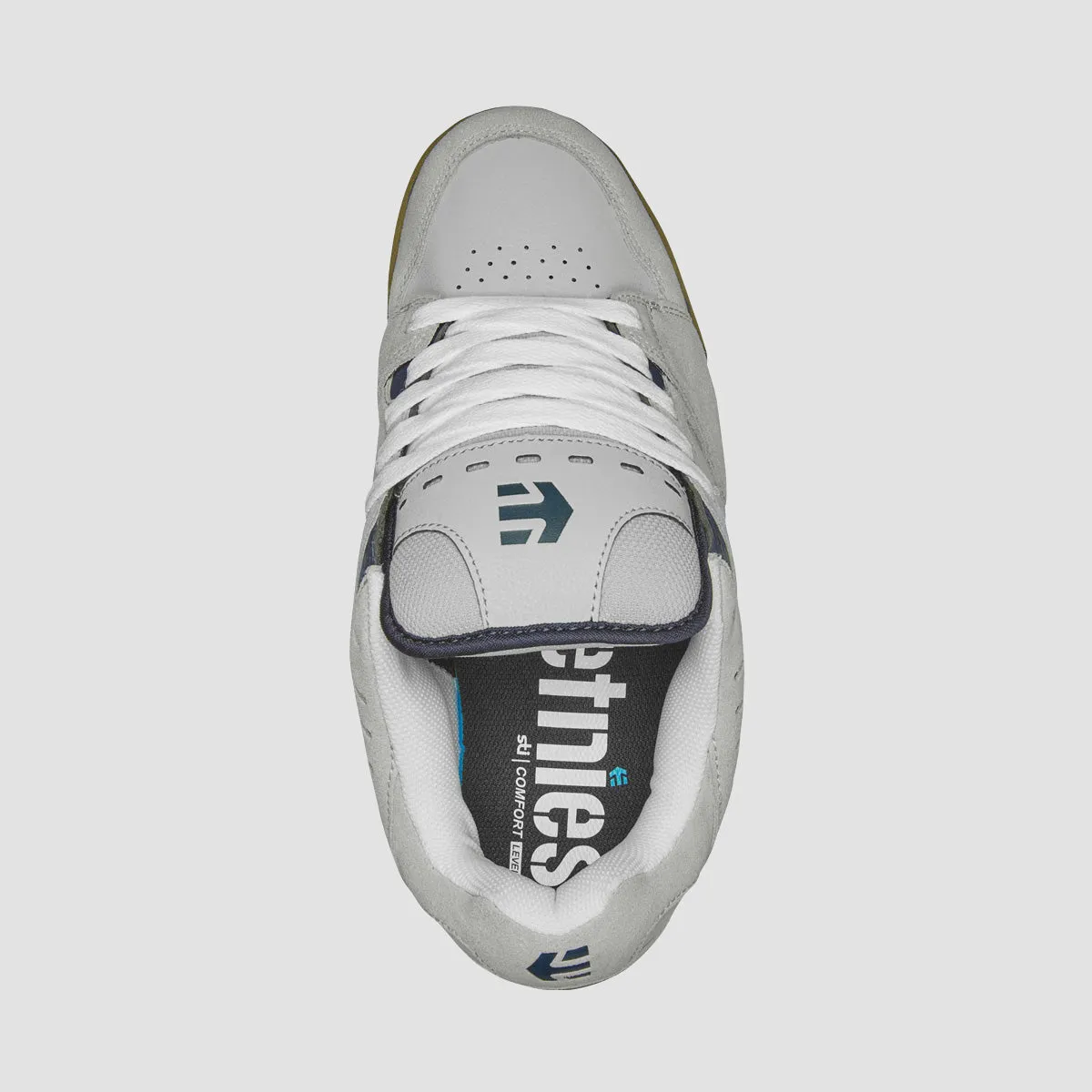 Bold Comfort, Layer With Ease, Pure Look, Quiet Design, Versatility Matters