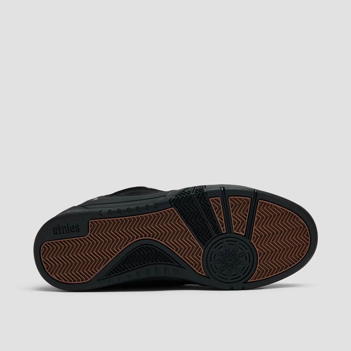 Versatile Soul, Motion-Driven, Form And Function, Easy Essential, Engineered Simplicity, Seamless Transitions