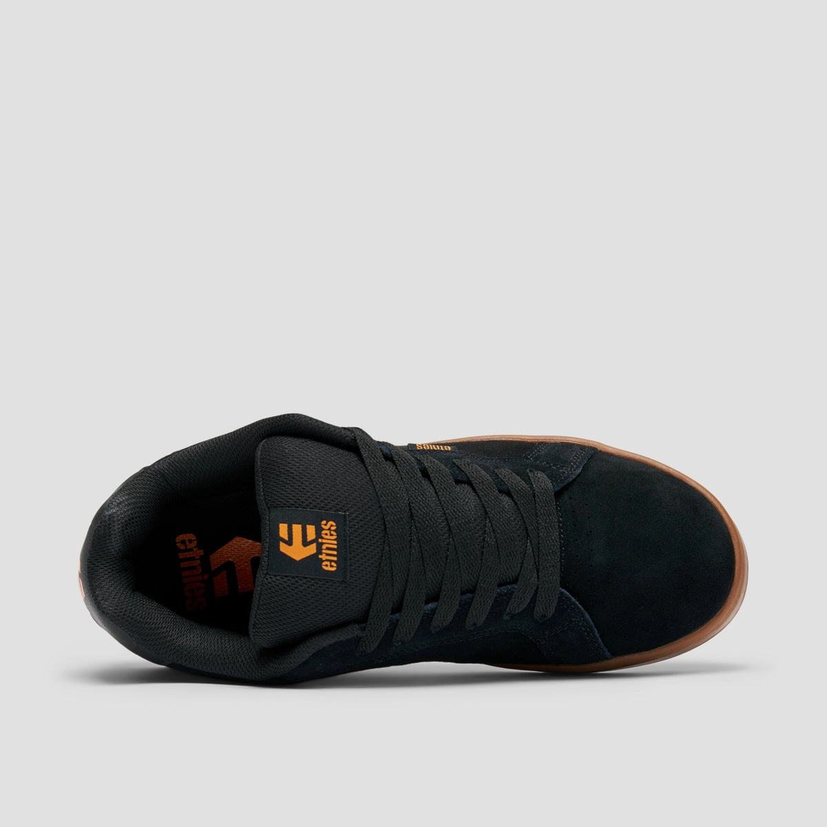 All-Weather Vibe, Future In Motion, Crafted Minimal, Ready For Streets, Seamless Outfit, Functional Ease, Adaptive Style