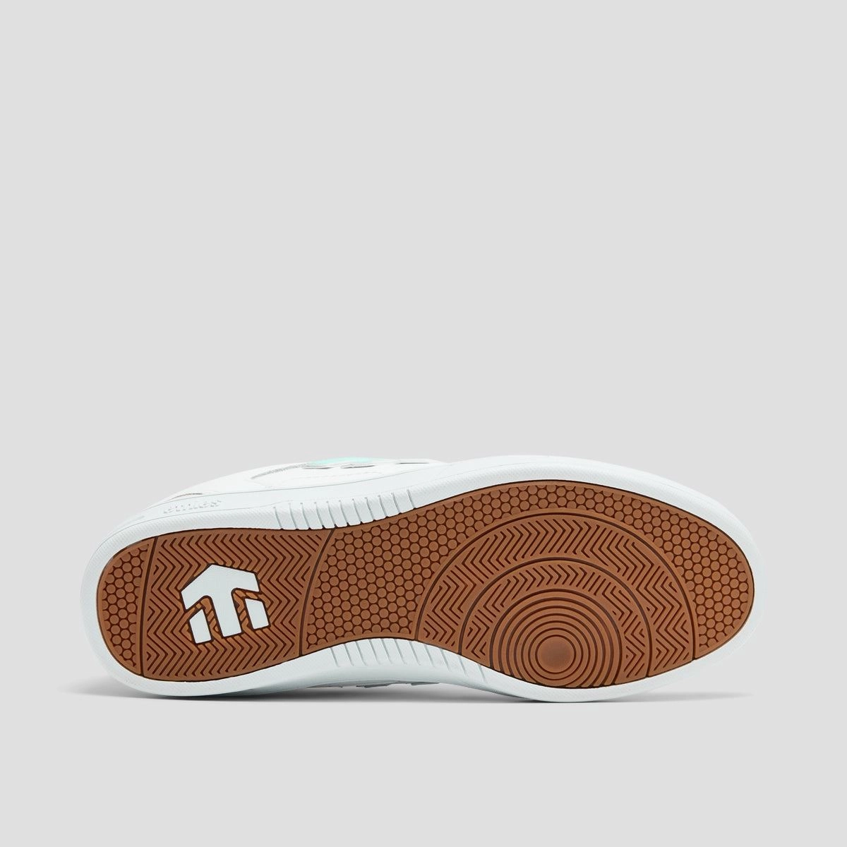 Authentic Motion, Live Light, Easy Layering, Subtle Evolution, Future Lines
