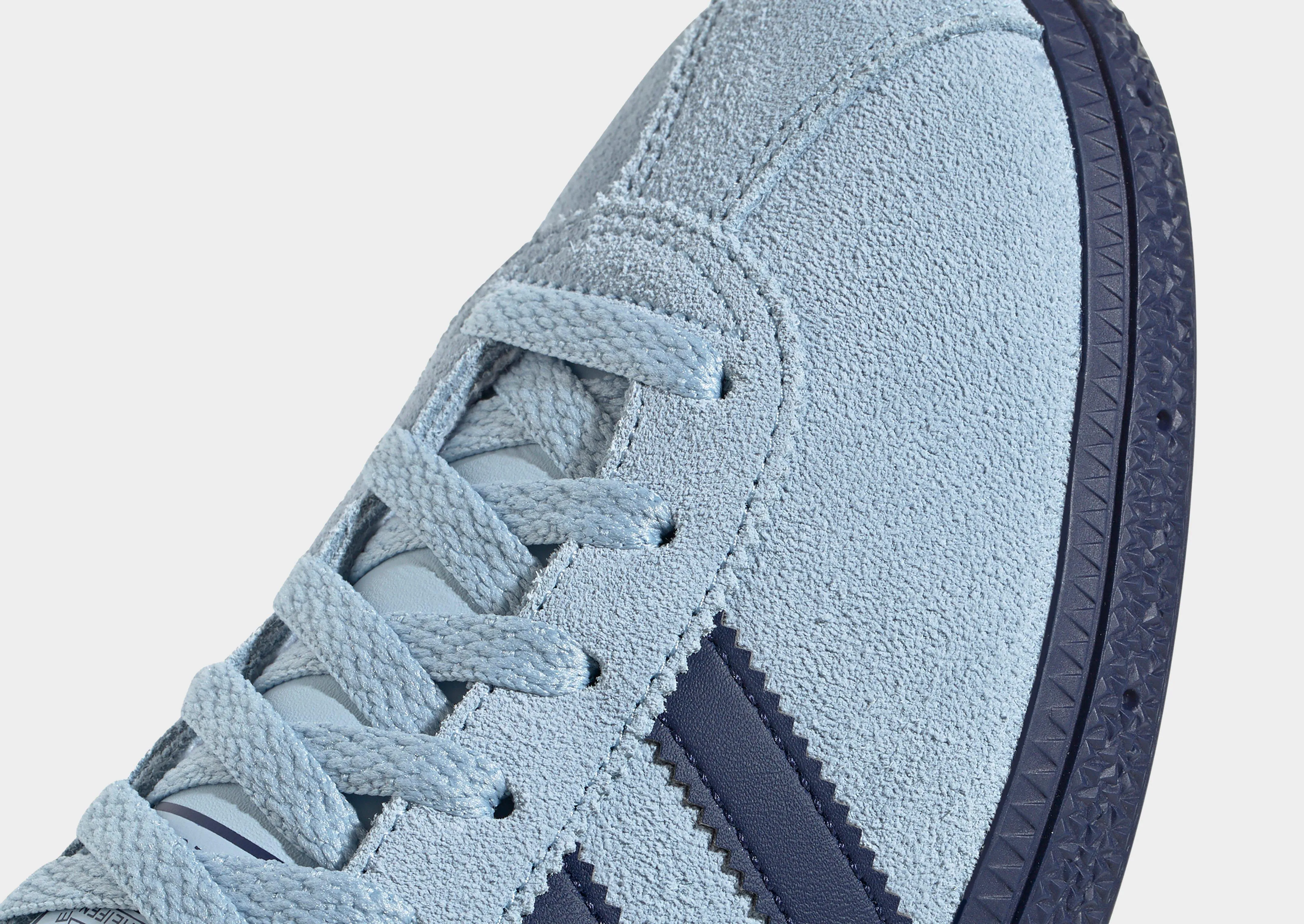 Layer-Easy, Everyday Outlook, Rhythmic Comfort, Mindful Motion, Motion Living