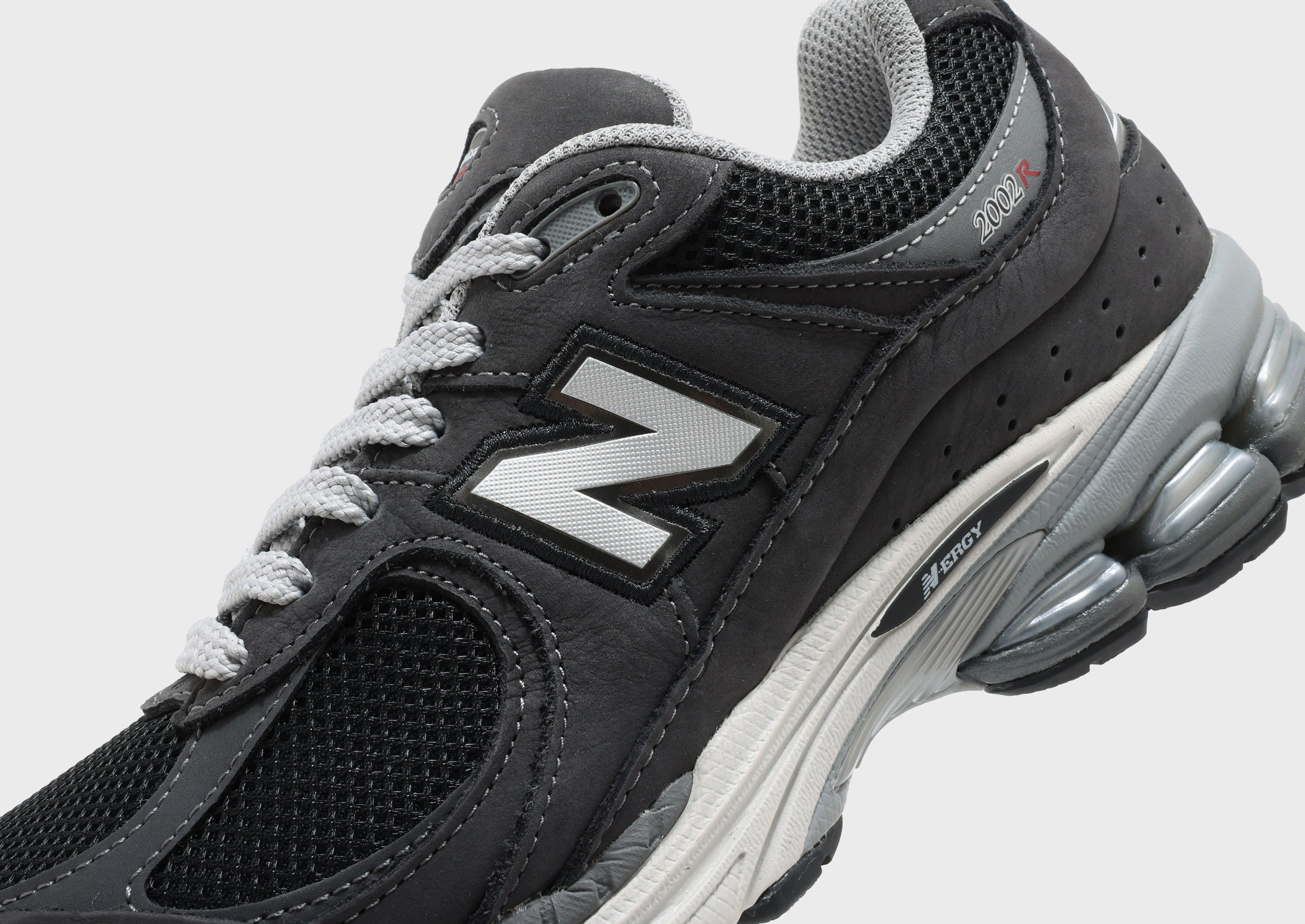 Express In Ease, Creative Layers, Built For Real, Simplified Life, Wear Anywhere, Core Pulse, Pure Lines