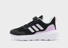 Urban-Motion Fit, Bold Details, Relaxed Motion, Versatile Gear, Urban Focus