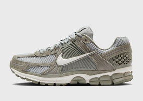 Form-Light Fit, In-Motion Look, Streamlined By Design, Tailored For Life, Low-Key Performance