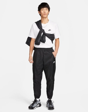 Subtle Tone, Neutral Layers, Purpose-First Outfit, Life-Ready Layers, New Classics, Live In Motion, Layer Logic