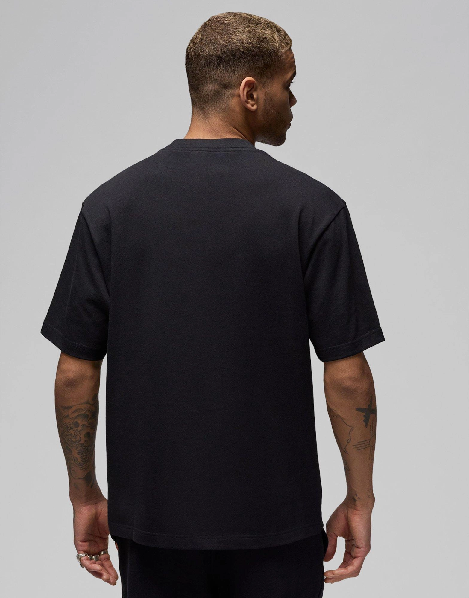Day-To-Night Fit, Made To Roam, Express In Ease, Vibe-Driven Gear, Function-First Fit, Soft Power
