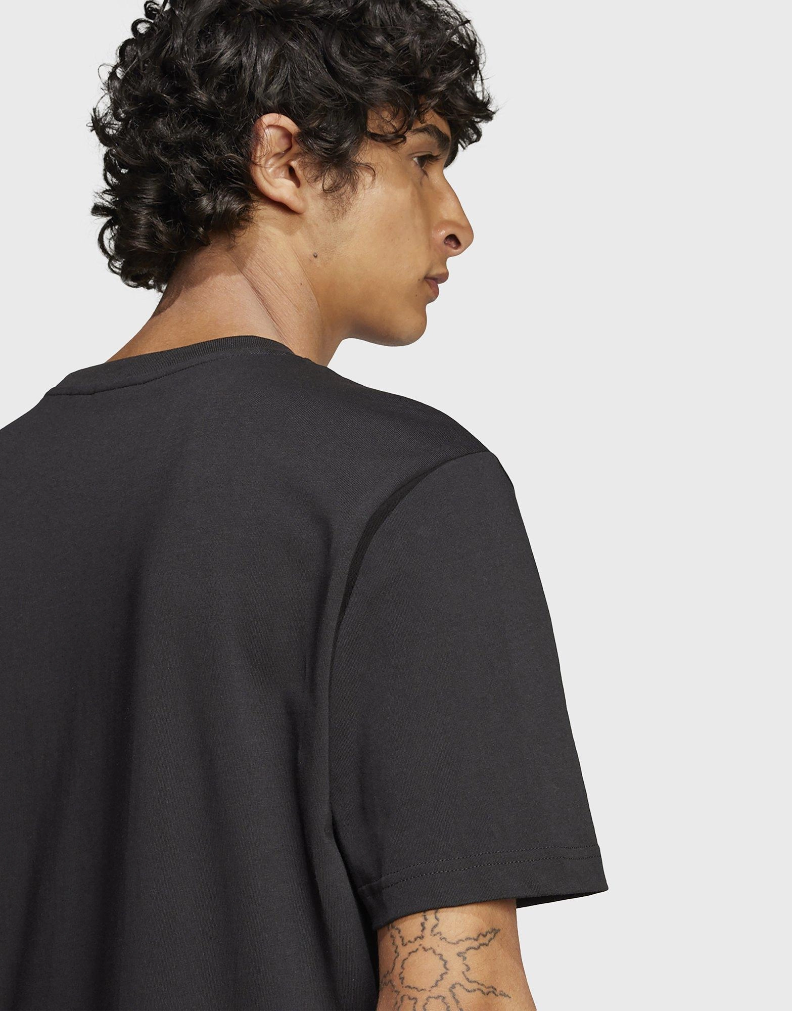 Modular Minimalism, Pure Look, Forward Pulse, Function   Feel, Vibe-Proof, Design In Motion