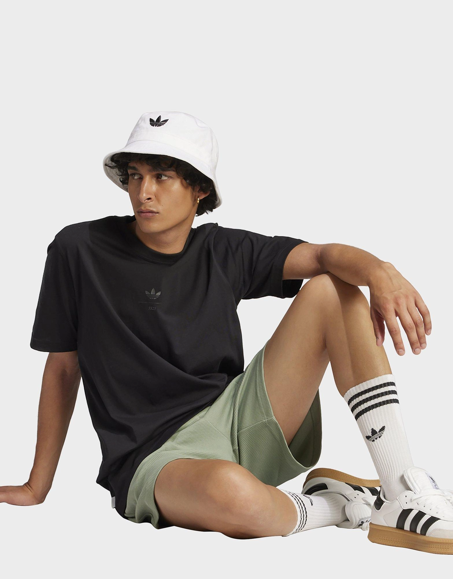 Future Classic, Quiet Statement, Easy Fit System, Go-Easy Gear, Go-Mode Fit, In-Motion Look, Urban Inspired