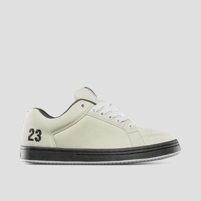 Cool Minimalism, Essential Drop, Urban Transition, Tailored Utility, Refined To Move, Daily Clarity, Go-To Gear