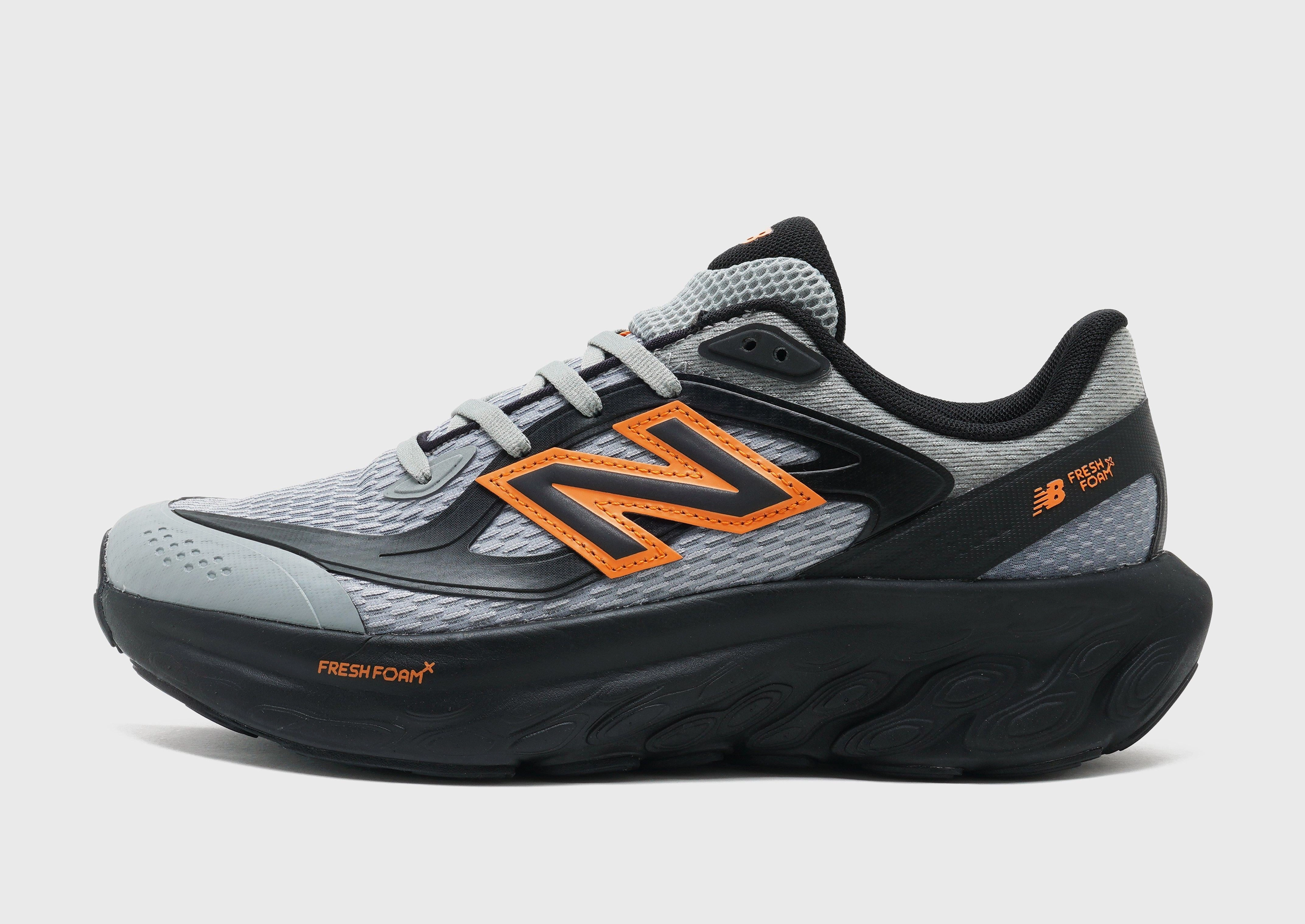 Engineered For Flow, Minimal Mood, Performance Living, Progressive Feel, Easy Fit System, Your Fit System, City-Form