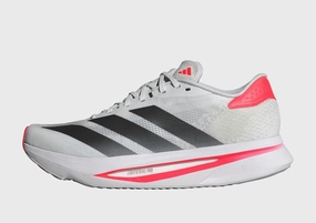 Minimal Design, Quiet Impact, Essential Gear, Move Smarter, Dynamic Fit