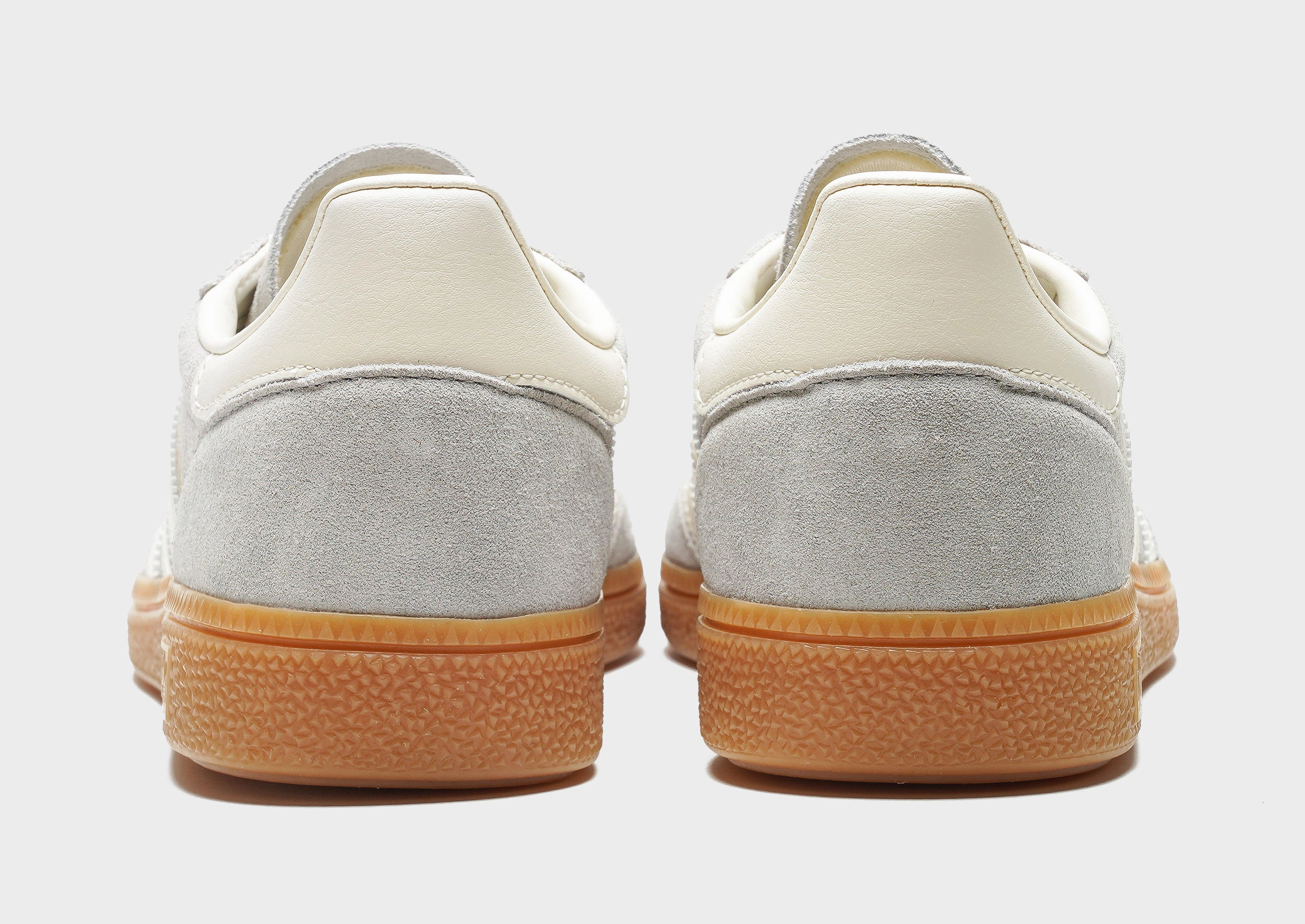 Future-Ease, City-Form, Clean-Forward, Everyday Motionwear, Quiet Statement, Relaxed Refinement