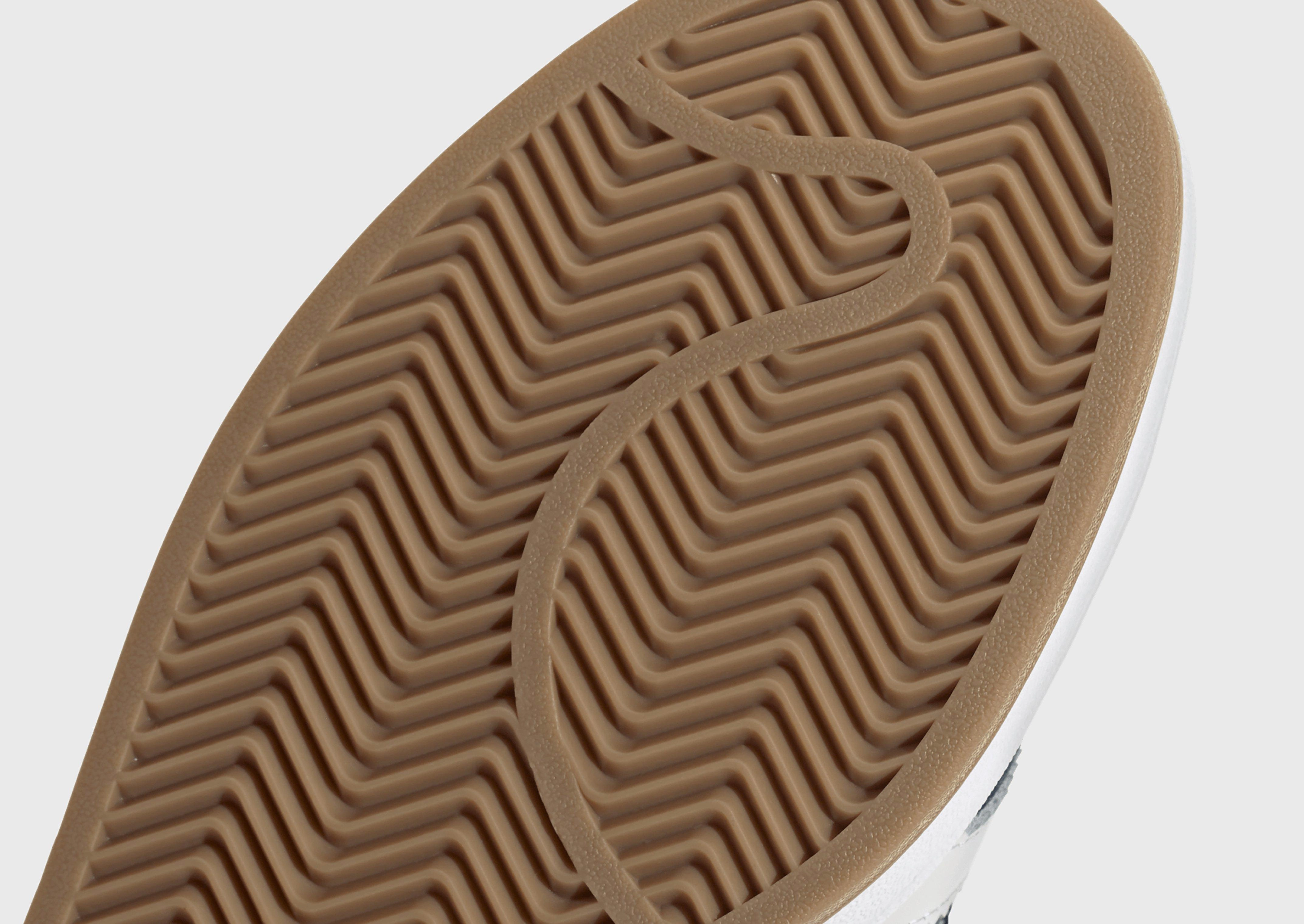 Your Flow Wear, Edge-Layered, Rhythmic Fit, Crafted Clarity, Minimal Mode