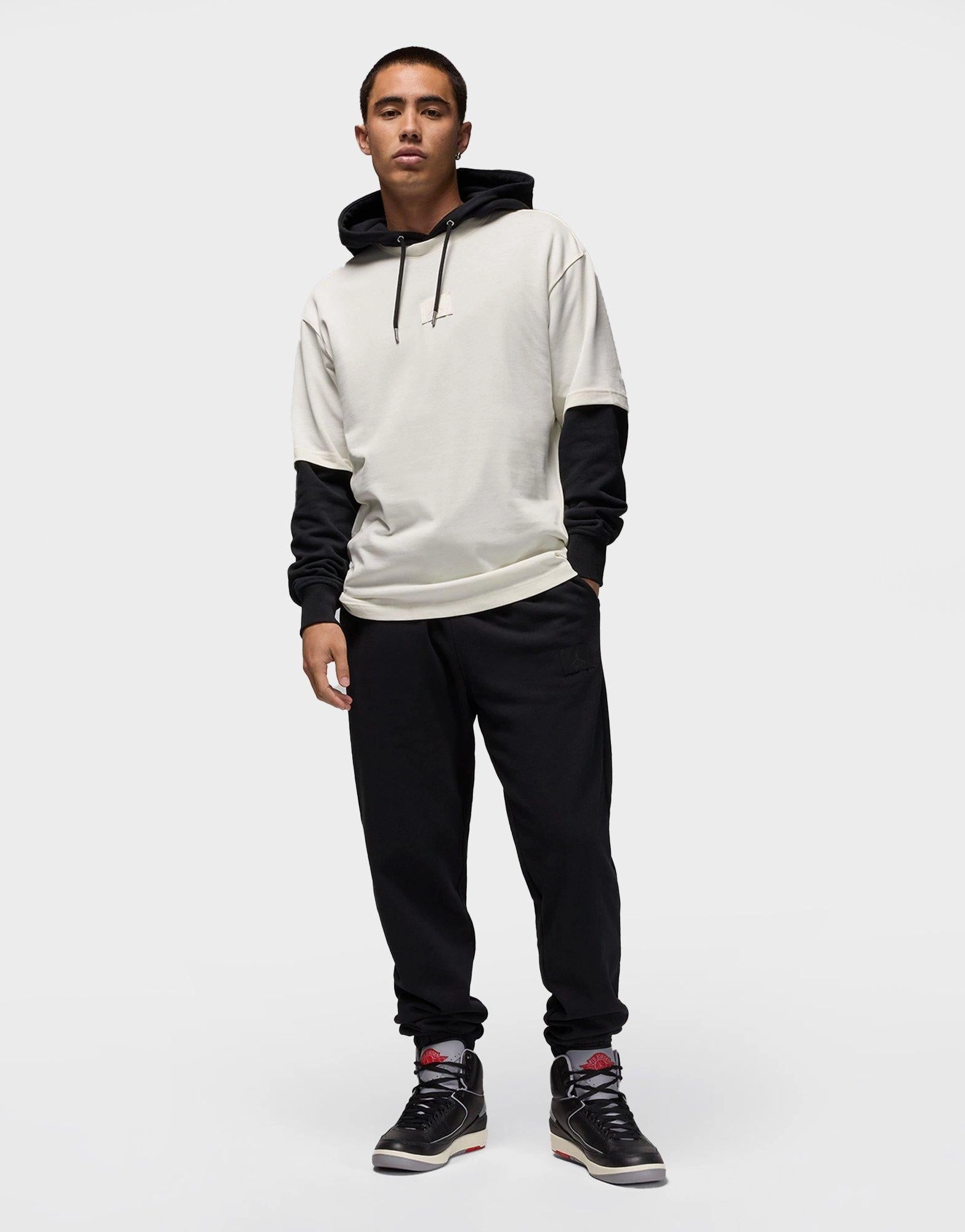 Movement Architecture, Your Daily Layer, Performance Meets Style, Refined And Raw, Forward Function, Form-To-Function, All-Day Movement, Unisex Rhythm