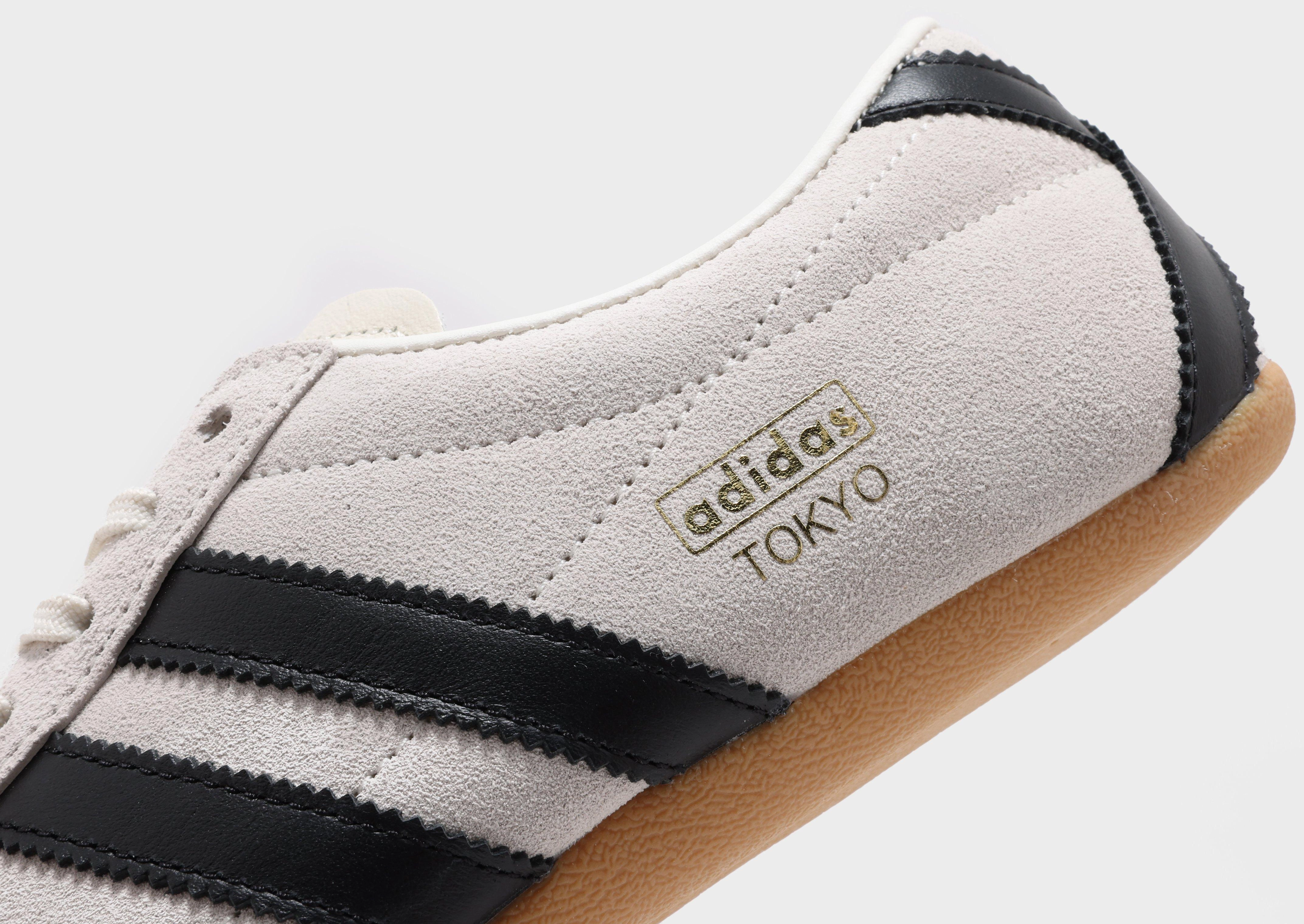 Comfort-Driven, All-Weather Vibe, Crafted Silhouette, Future-Neutral, Future-Ready, Style Forward