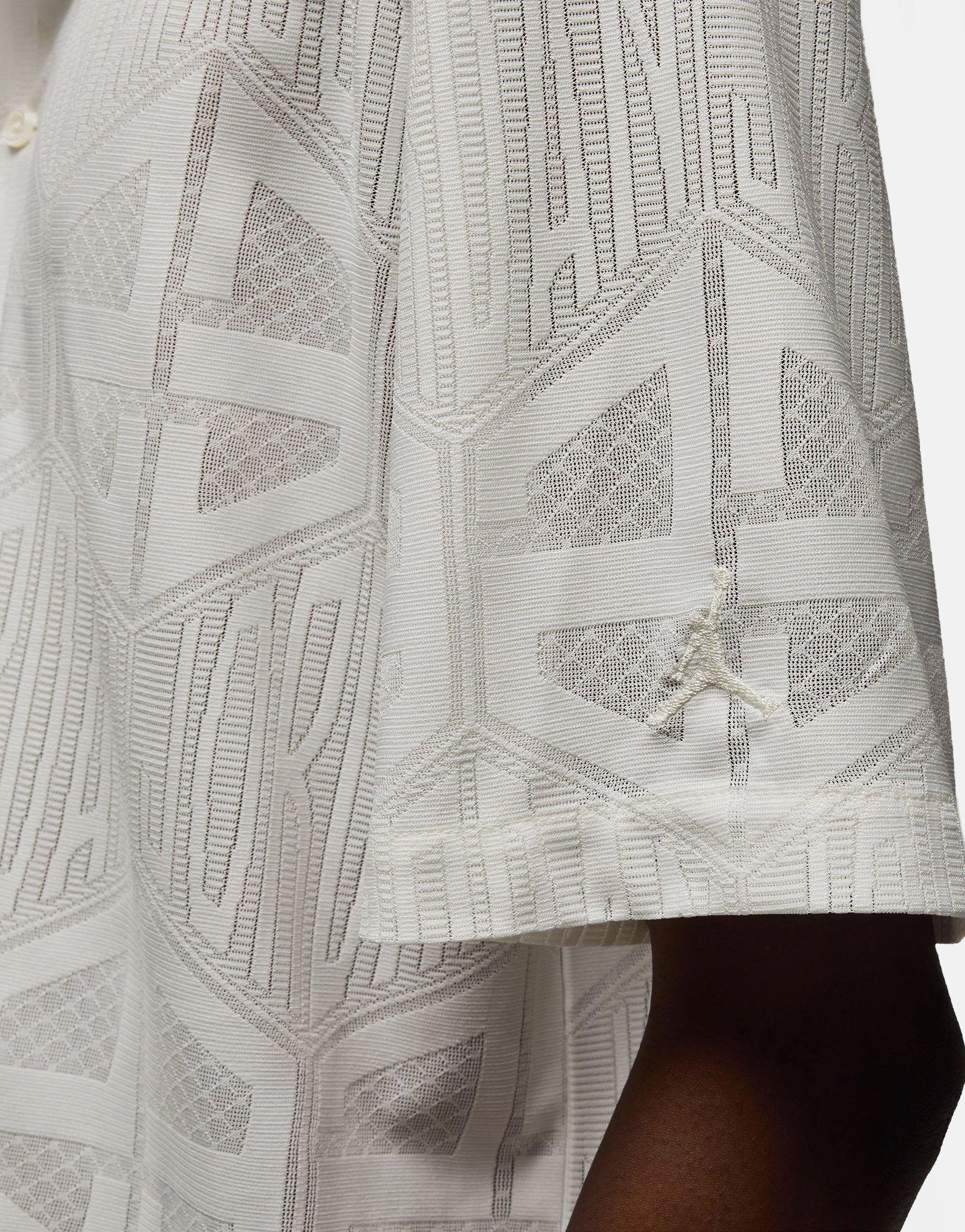 Modular Wear, Premium Feel, Flowwear, Urban-Motion Fit, Easy Essential, Comfort In Motion, Change-Ready