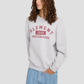 Everyday Outlook, Flexible Form, Essentials, Upgraded, Iconic Minimalism, Motion Simplicity, Layer With Ease