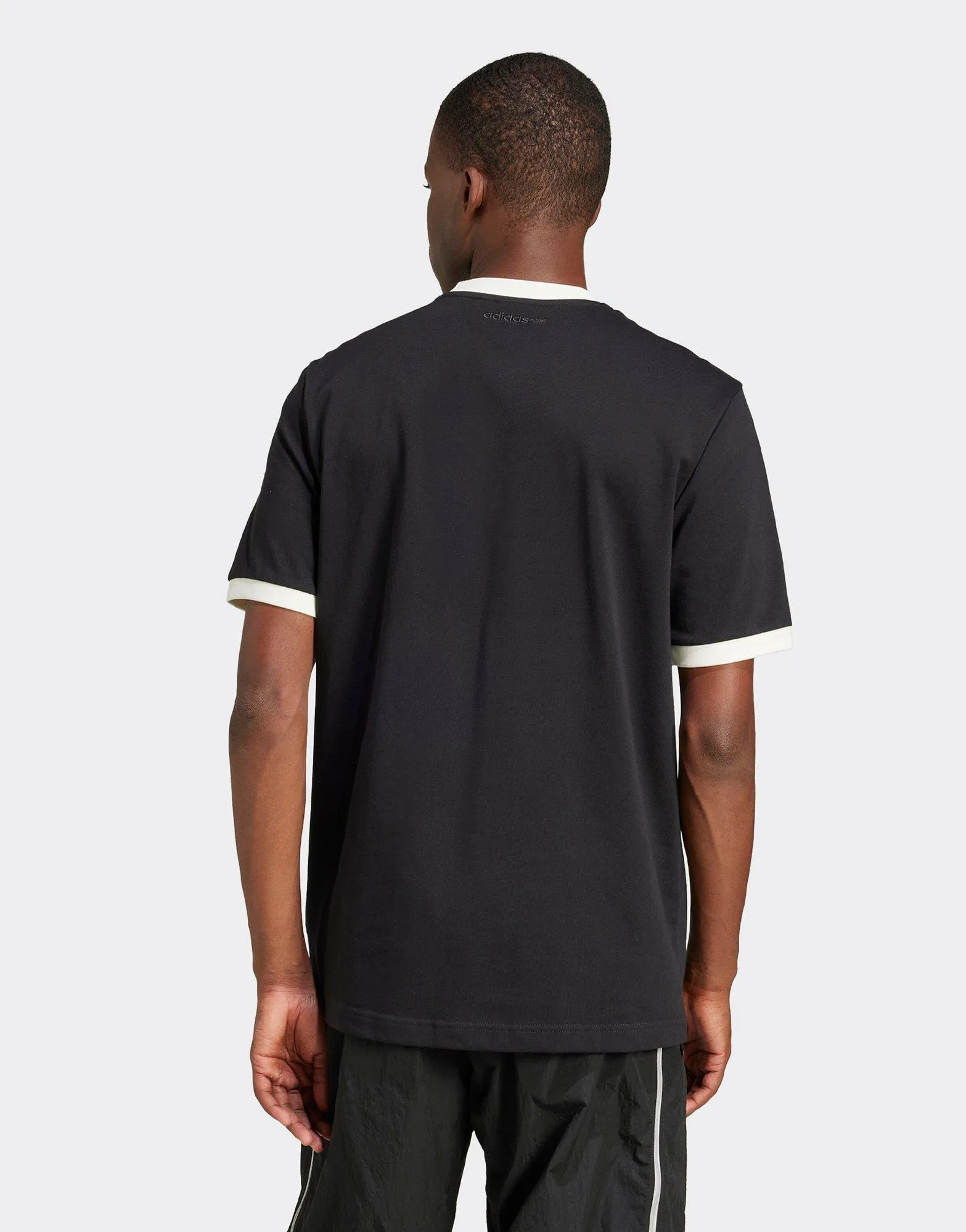 Everyday Comfort, Confident Comfort, Refined Flowwear, Layered Motion, Dynamic Essentials, Flow-Forward Gear, Smooth Fit, Chill-Crafted