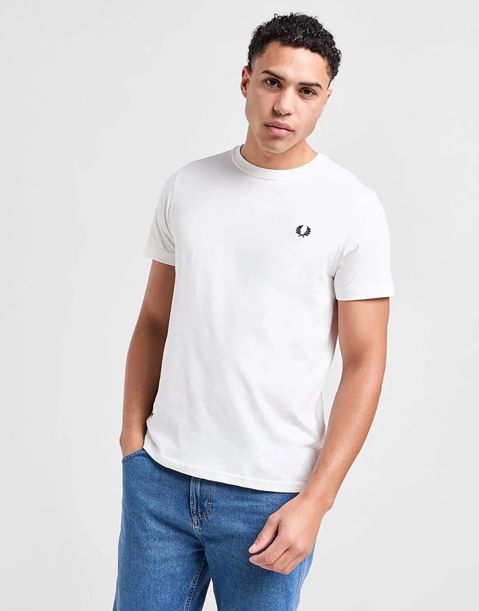 Comfort In Layers, Edge-Layered, Motion-Minded, Versatile Mood, All-Day Rhythm
