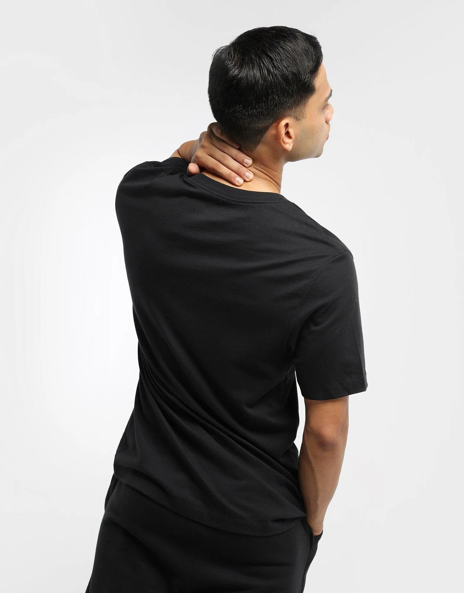 Change-Ready, Responsive Fit, Ultra-Clean Style, Go-To Gear, Rhythm Inspired, Crafted For Presence, Refined Edge