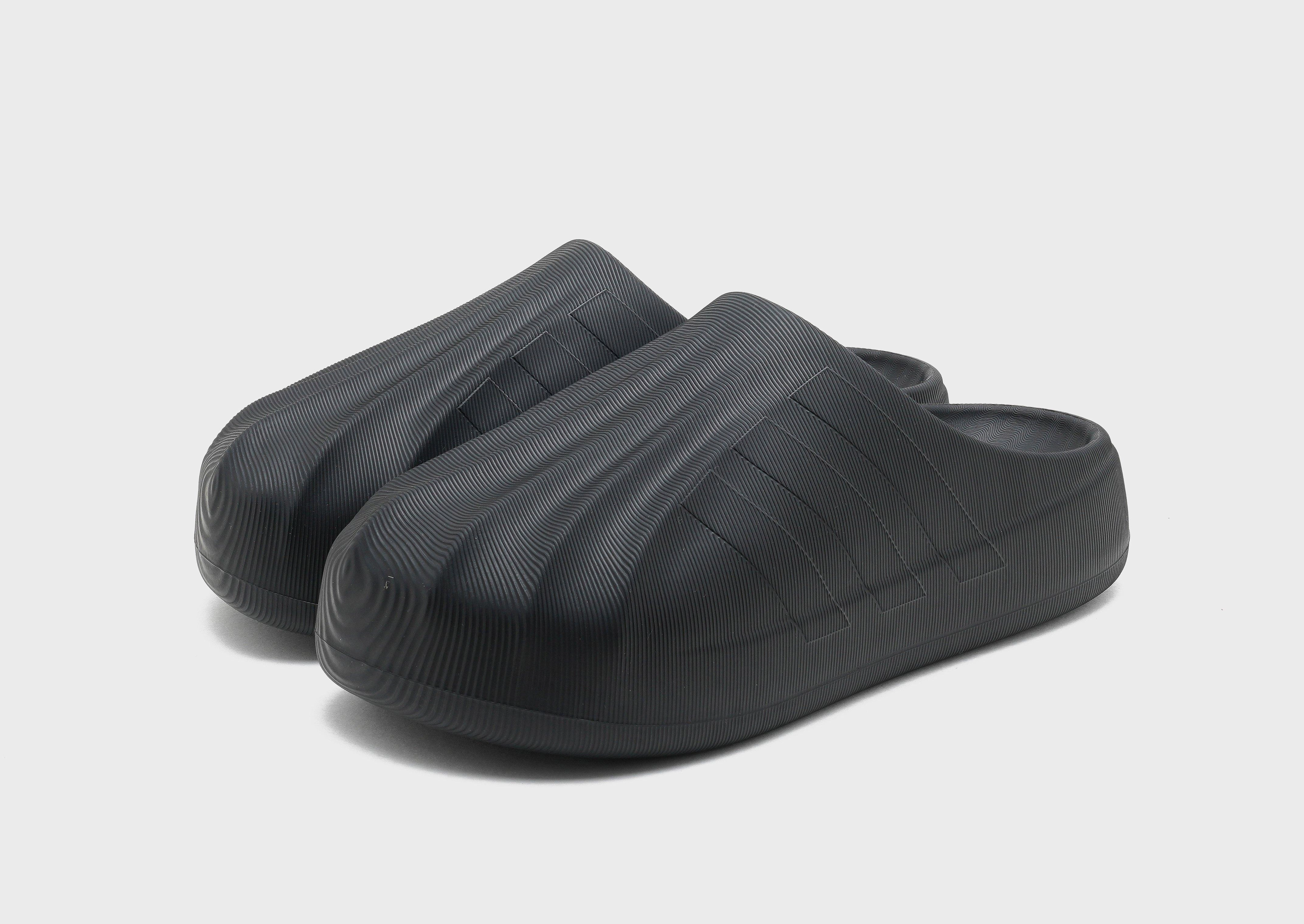 Future-Form, Everyday Armor, Designed To Flex, Clean Direction, Live With Intent, Streamlined Look, Elevated Basics