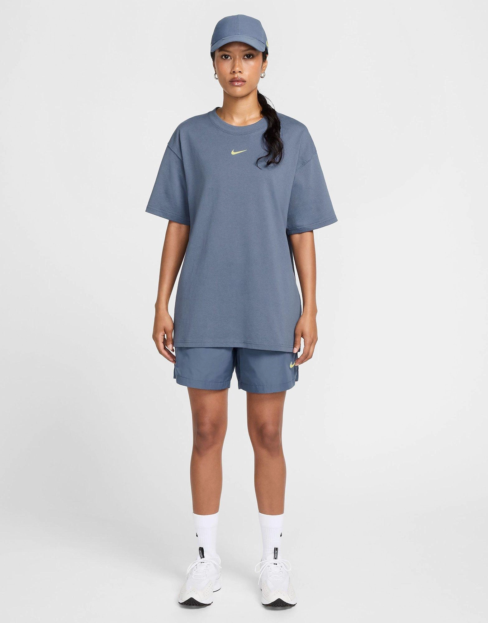 Subtle Signature, Minimal Gear, Bold Form, Built For Real, Made For Days