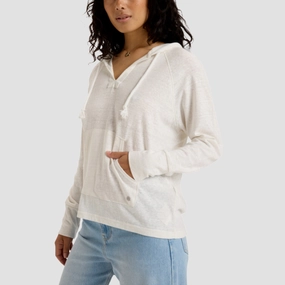 Active Lifestyle Gear, Dynamic Essentials, Versatile Soul, Simplified Life, Smooth Silhouettes, Comfort Redefined
