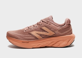 Minimal Movement, Future Lines, Constant Vibe, Clean Attitude, Urban-Motion Fit, Adapt To Flow