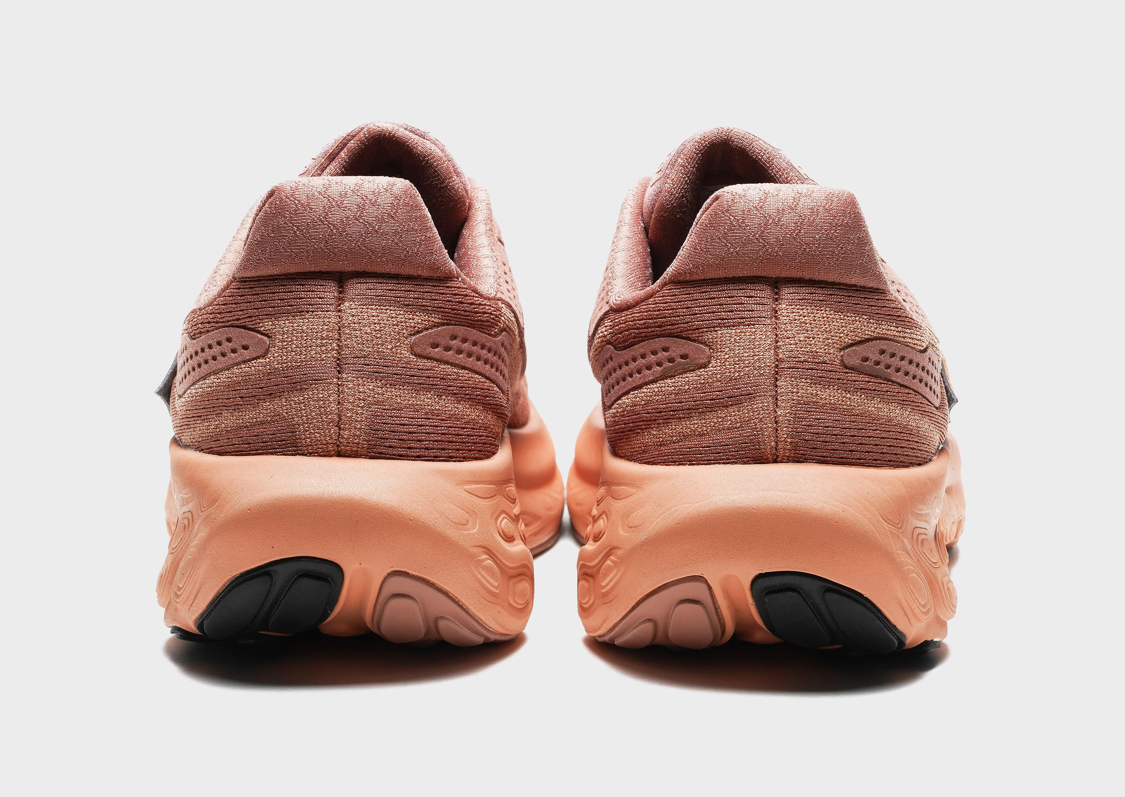 Fluid-Form Design, Future Layers, Pure Look, Flow-Forward Gear, Precision-Fit