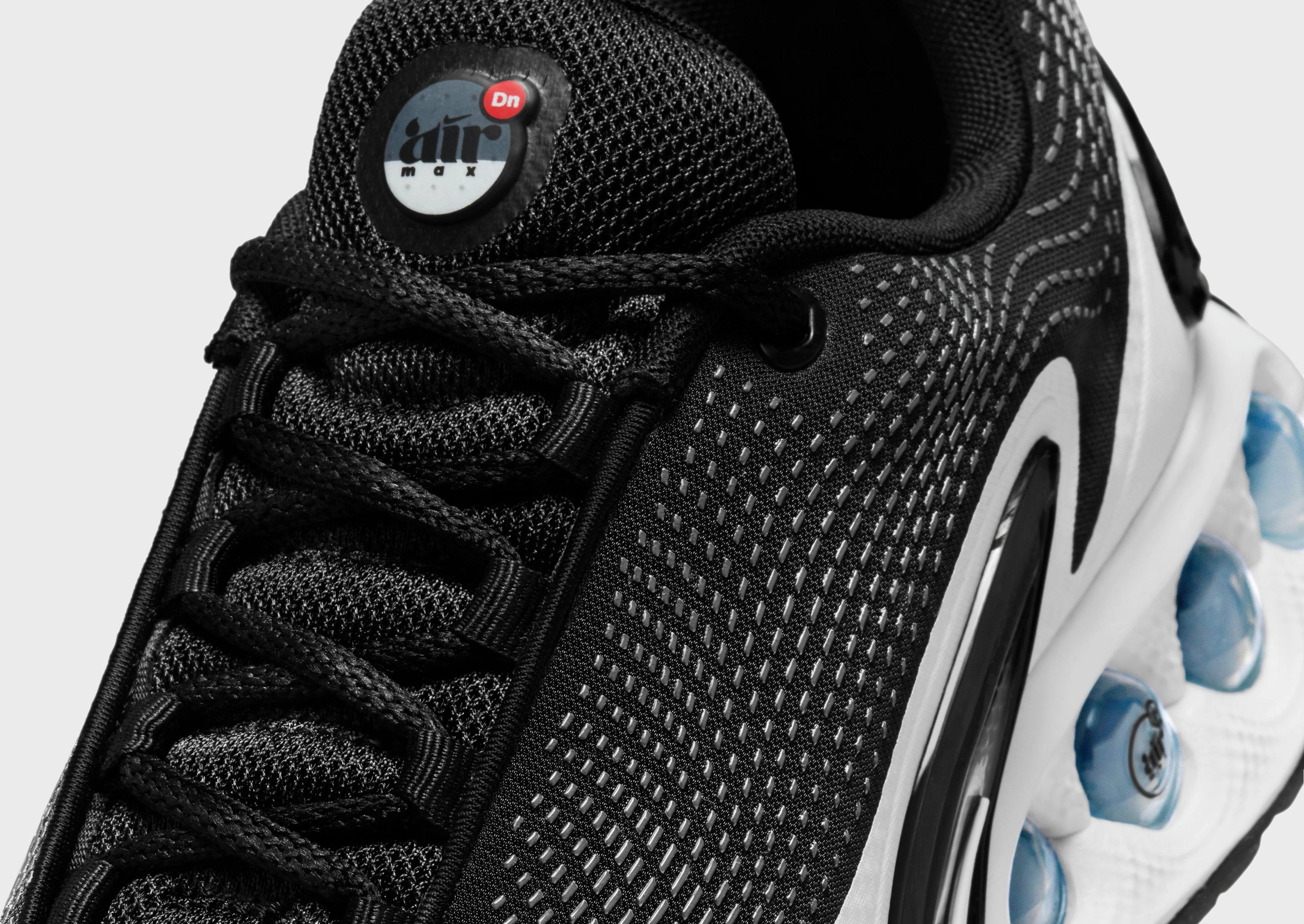 Streamlined Life, Easy Layering, Function-Refined, Contemporary Vibes, Coolly Crafted, Urban-Motion Fit