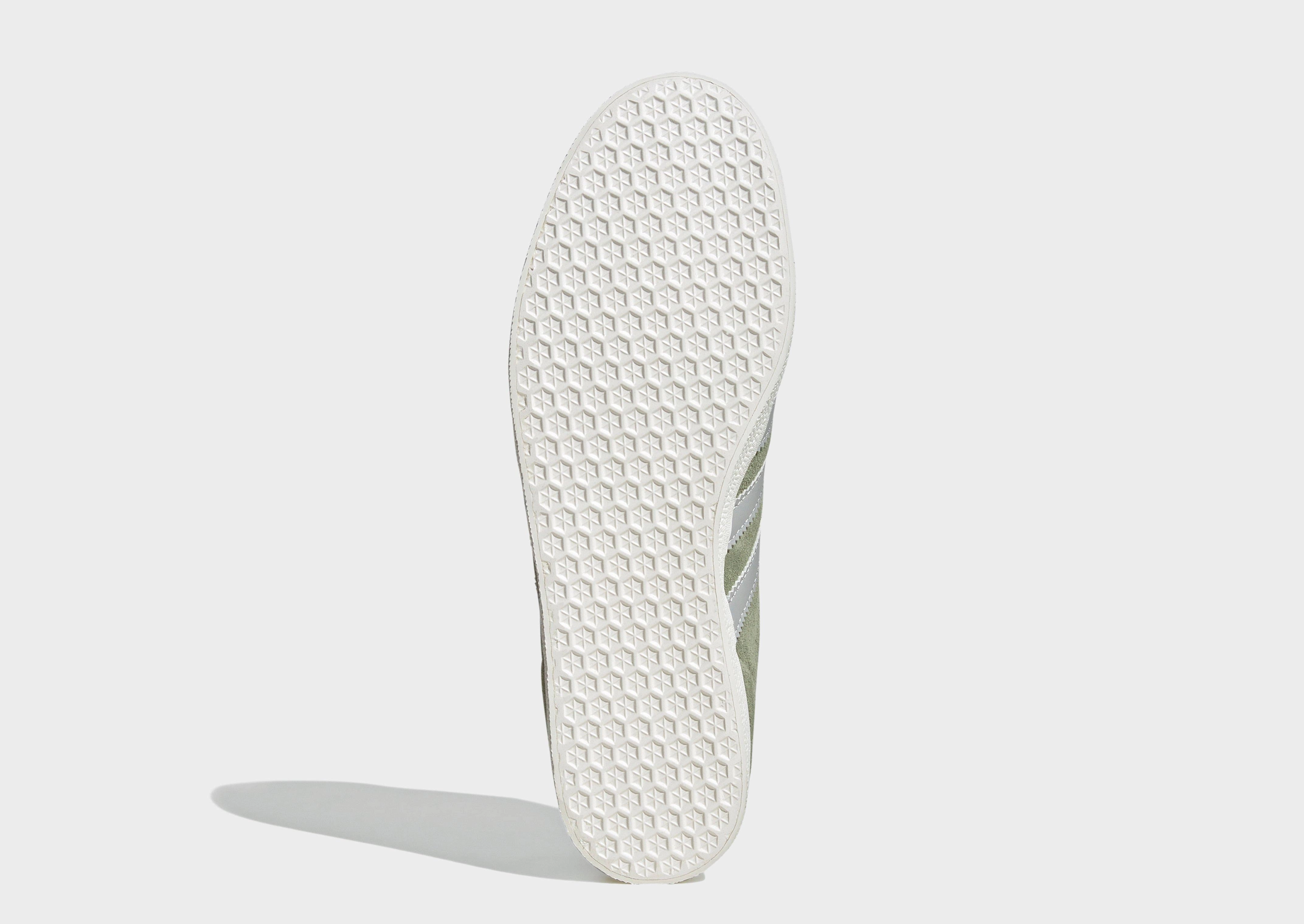 Built For Motion, Urban Transition, Movement Architecture, Inspired Living, Refined Tone, Easy Polish, Sleek Routine, Pure Lineswear