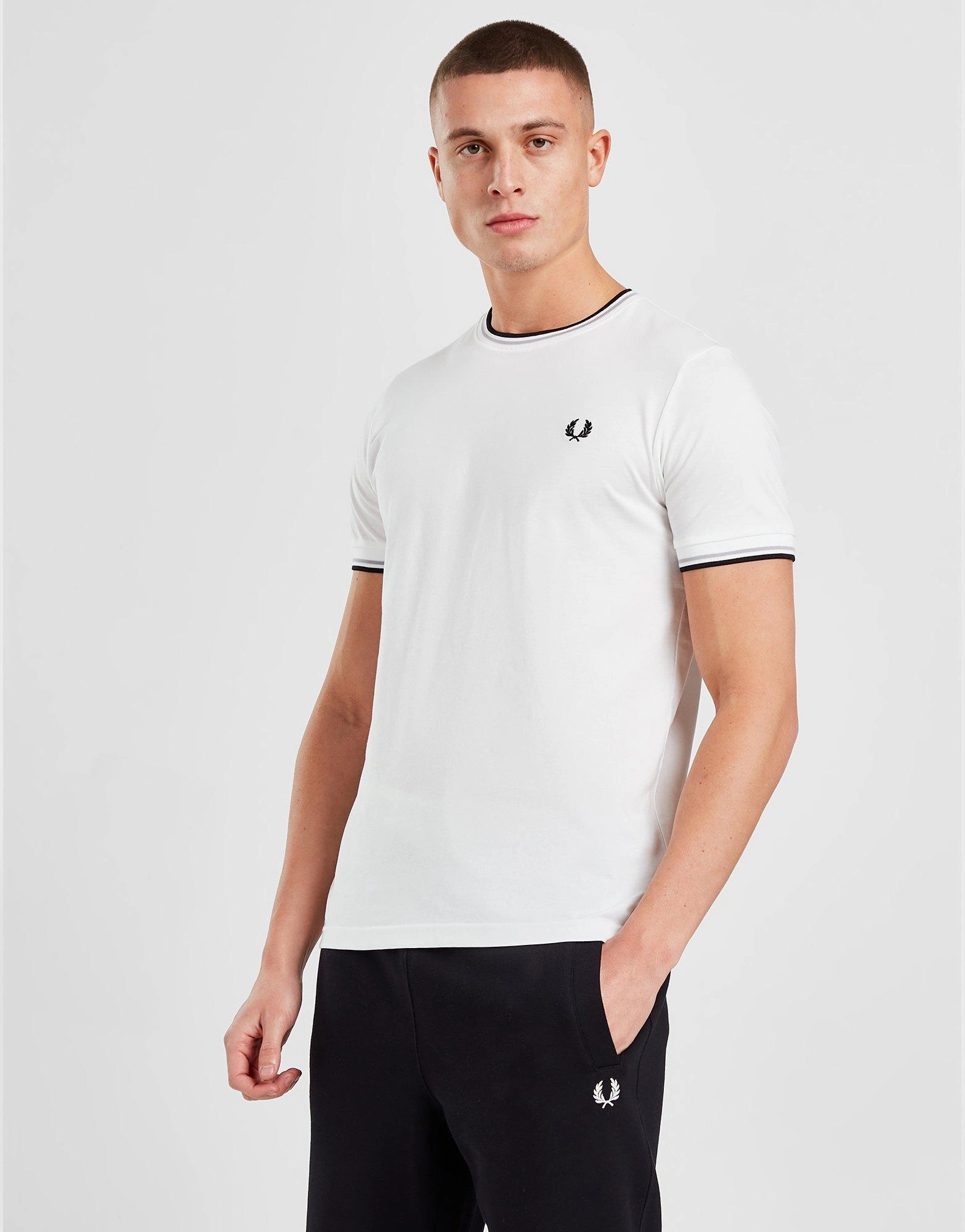 Modern Motion, Adapt And Go, Crafted Minimal, Designed With Flow, Adaptive Style, Seasonless Energy