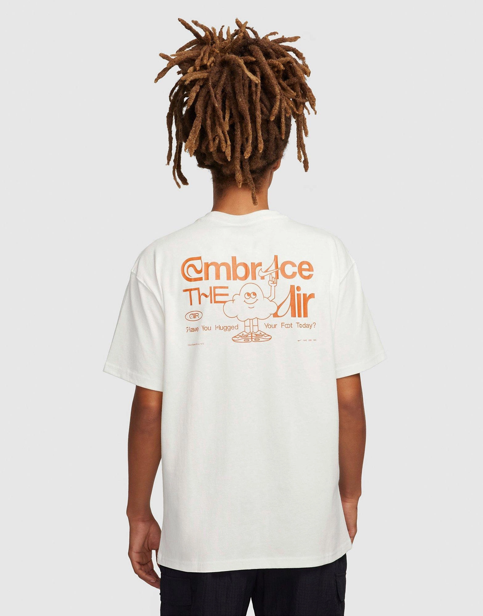 Designed For Fluidity, Style Built In, Contemporary Vibes, Dayflow Gear, Refined Feel, Coolly Crafted, Ease In Motionwear, Crafted Flow