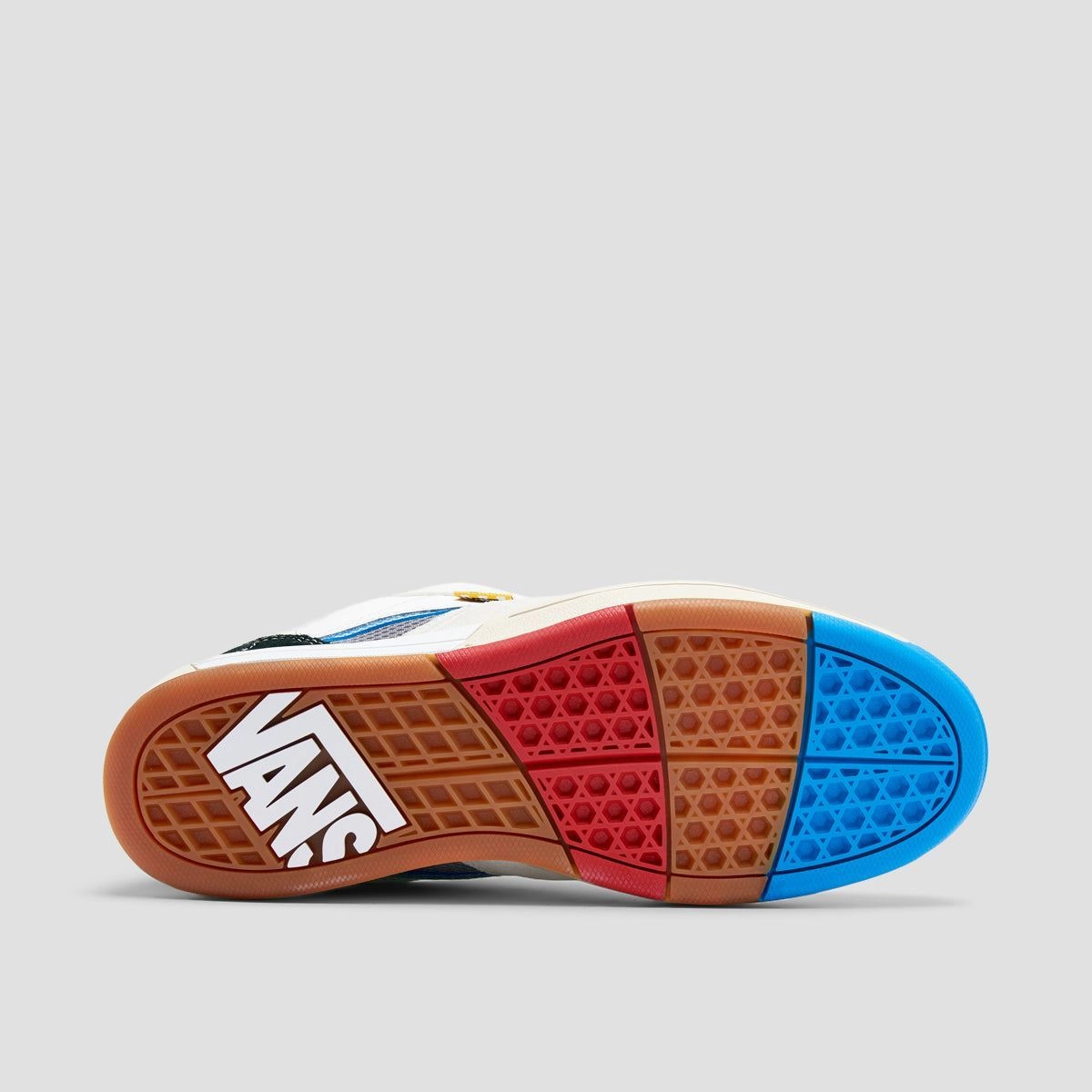 Engineered Casual, Versatile Soul, Form And Motion, Designed For Ease, Move All Day, Made To Roam, Designed For Fluidity