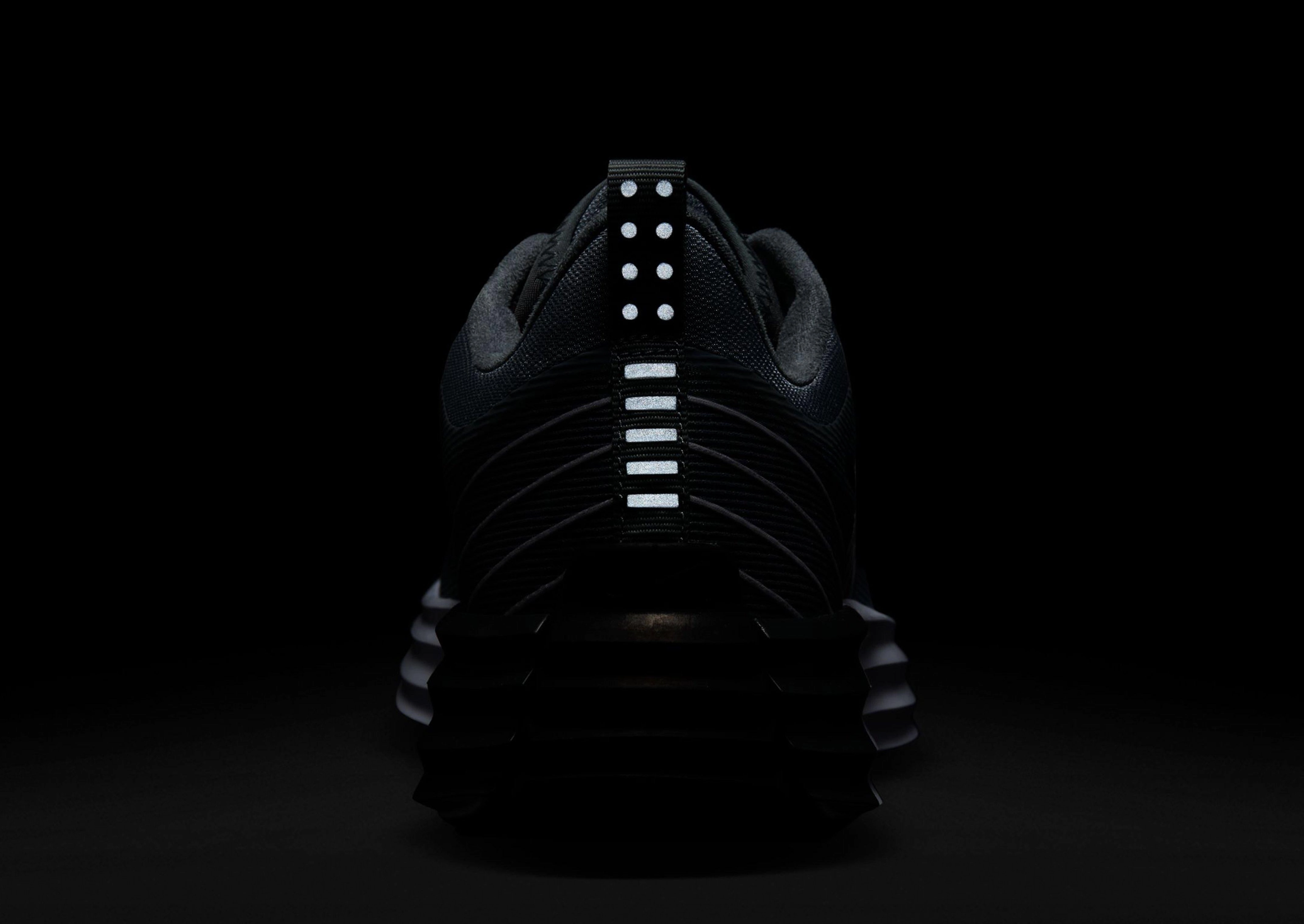 Style To Evolve, Versatile Build, Streamlined Life, Everyday Dynamism, Forward Function, Move And Live, Versatile Pulse, Low-Profile Style