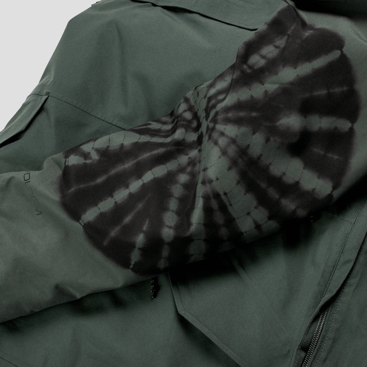 Ready-To-Flow, Simplicity Rules, Seamless Transitions, Low-Profile Style, City-Flex, Elevated Motion