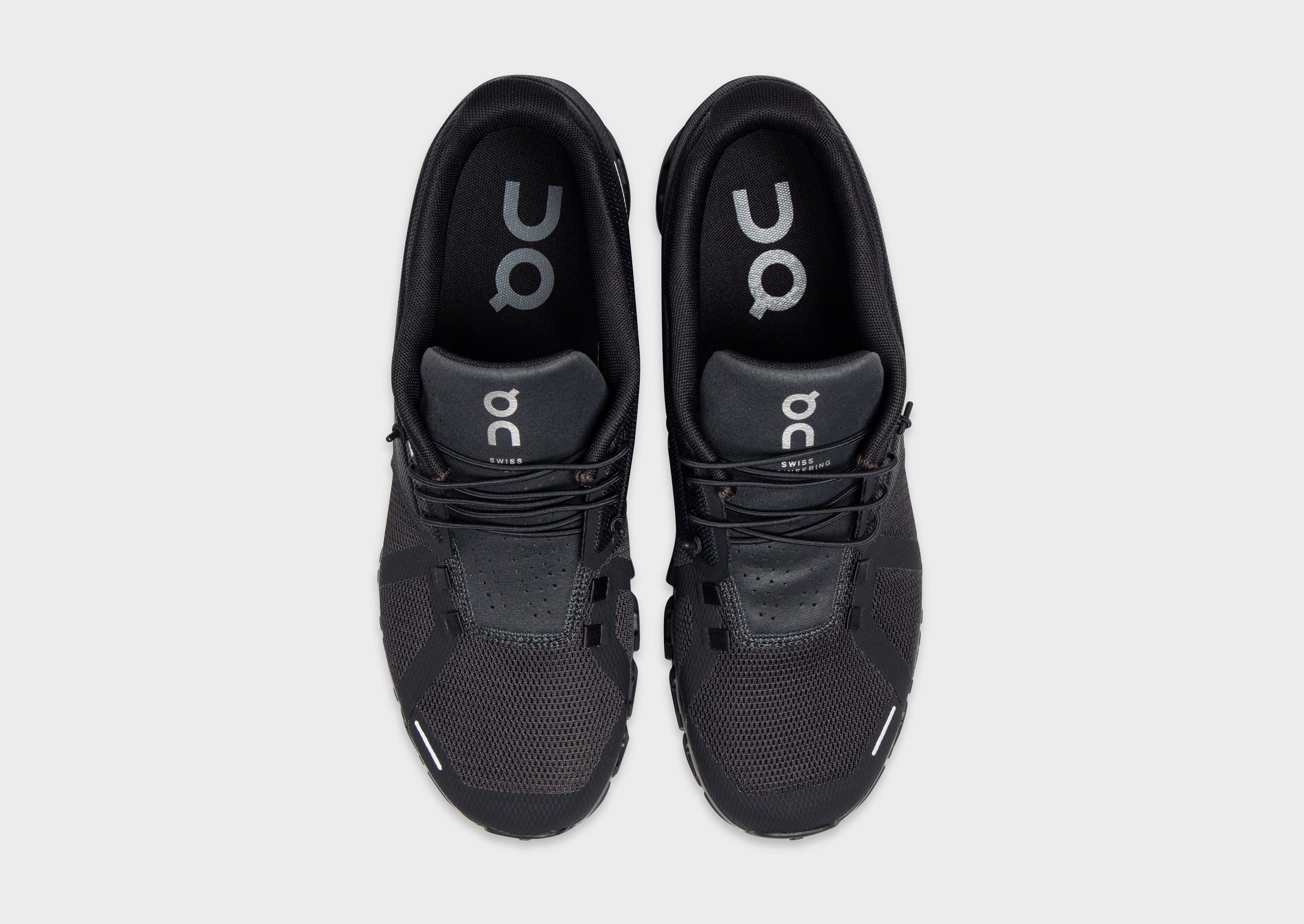 Vibe-Driven Gear, Forward Function, Relaxed Motion, Crafted Evolution, Optimized Outfit, Style Built In