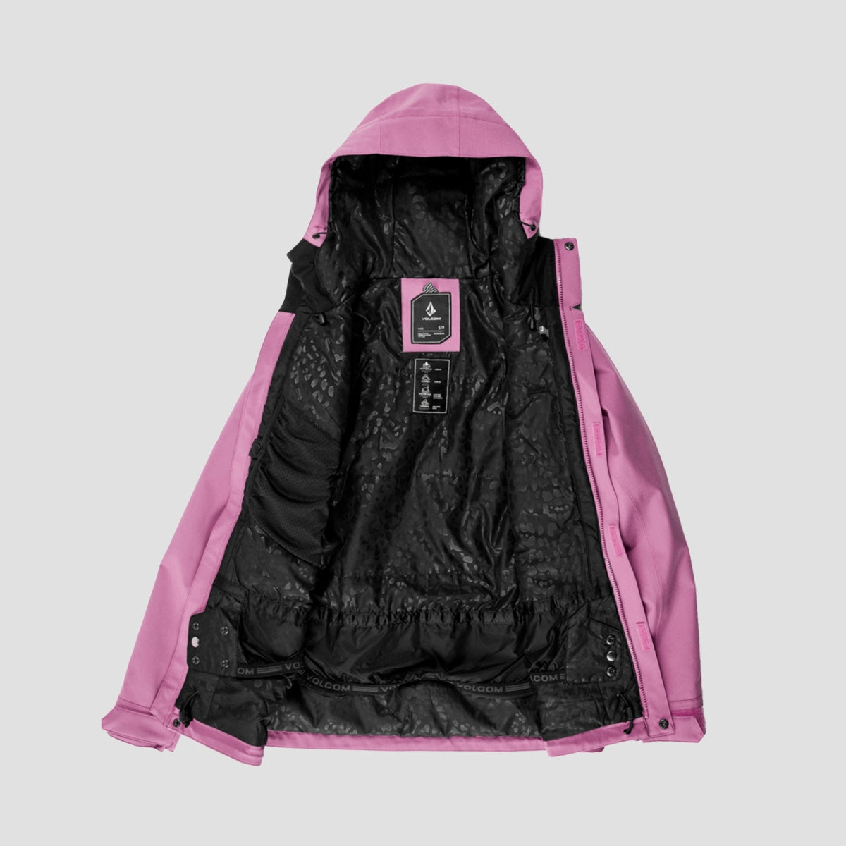 Modern Build, Flow-Forward, New Wave Fit, Premium Feel, Clean-Forward, Style That Adapts, Clean Movement, Soft Structure