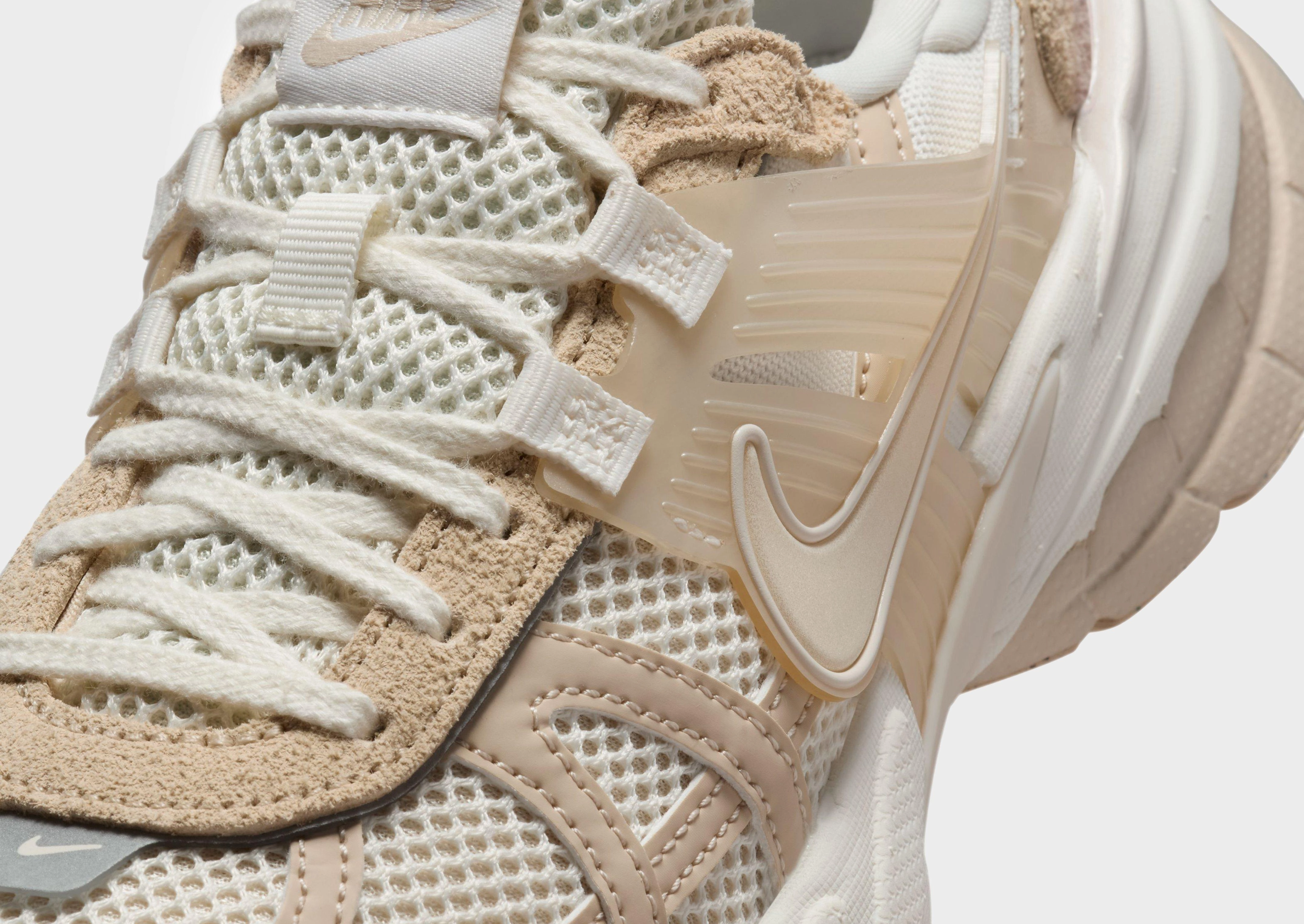 No-Fuss Fit, Move And Live, Modular Function, City-Layered, Smart Casual Core, Simplify Your Day, Ease In Motion