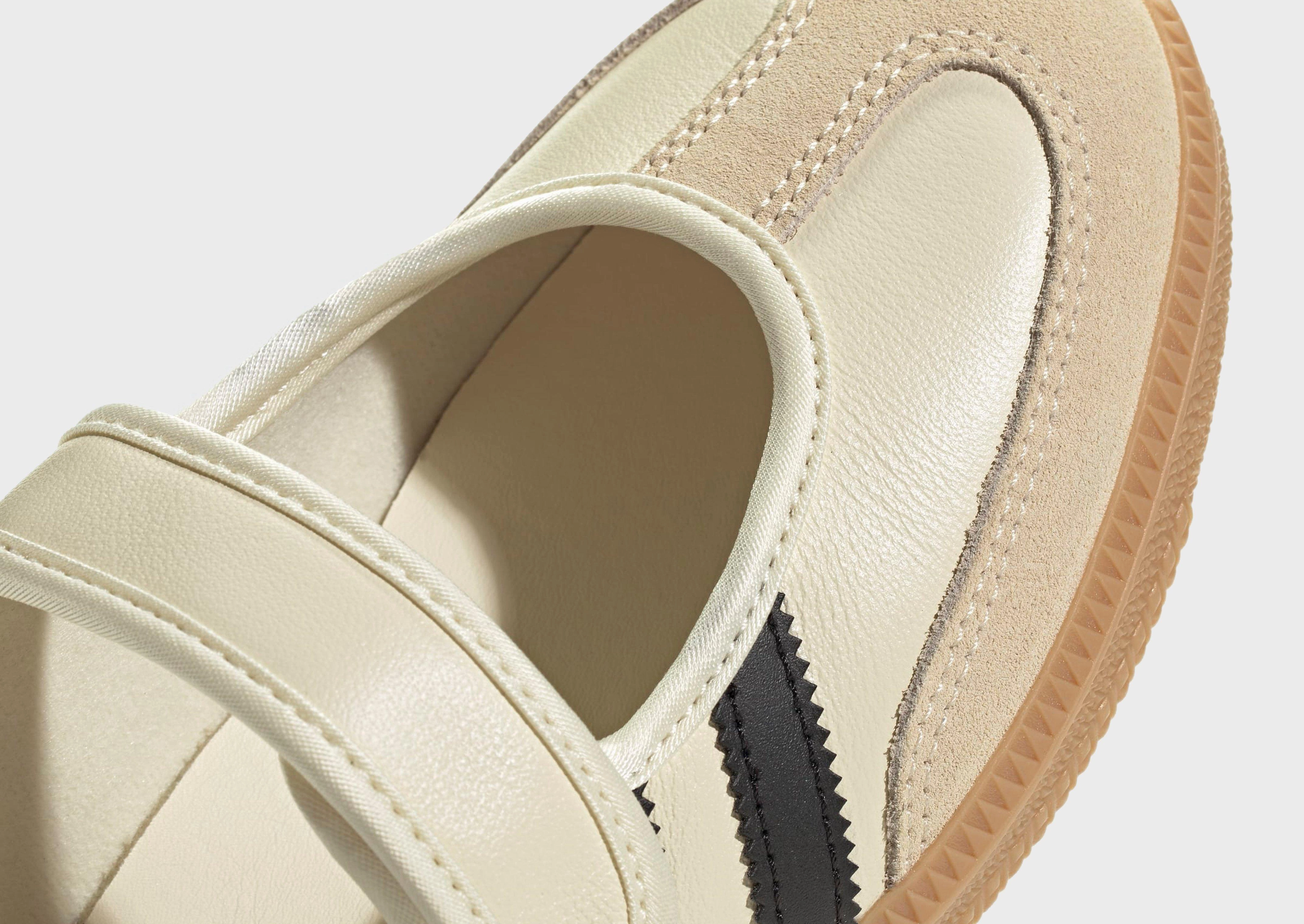 Future-Ready Looks, Crafted Evolution, Dynamic Essentials, Visual Ease, Minimal Details, Versatile Drop