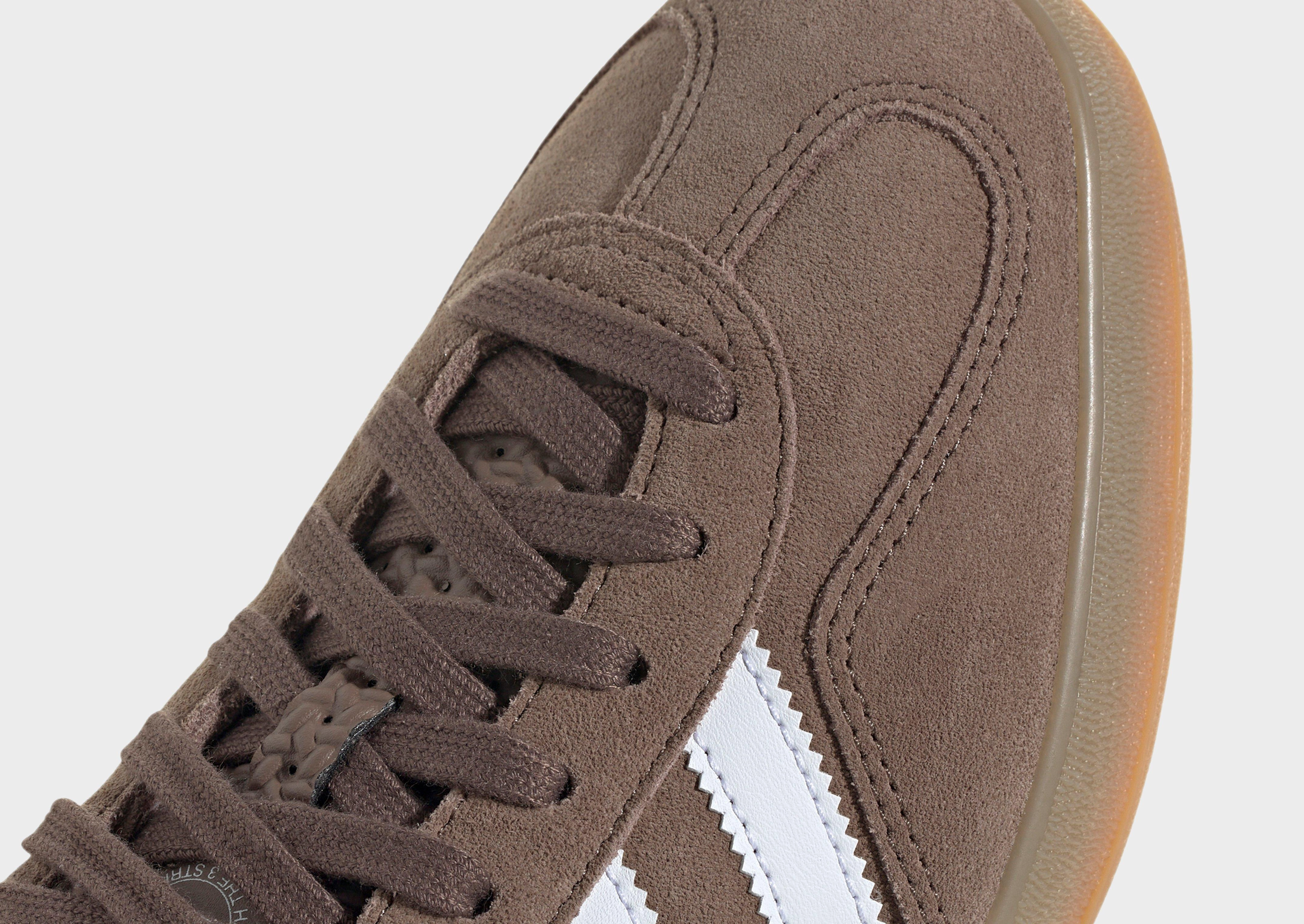 No-Fuss Fit, Motion Elements, Motion In Mind, Built To Breathe, Quiet Impact, Freedom Fitted