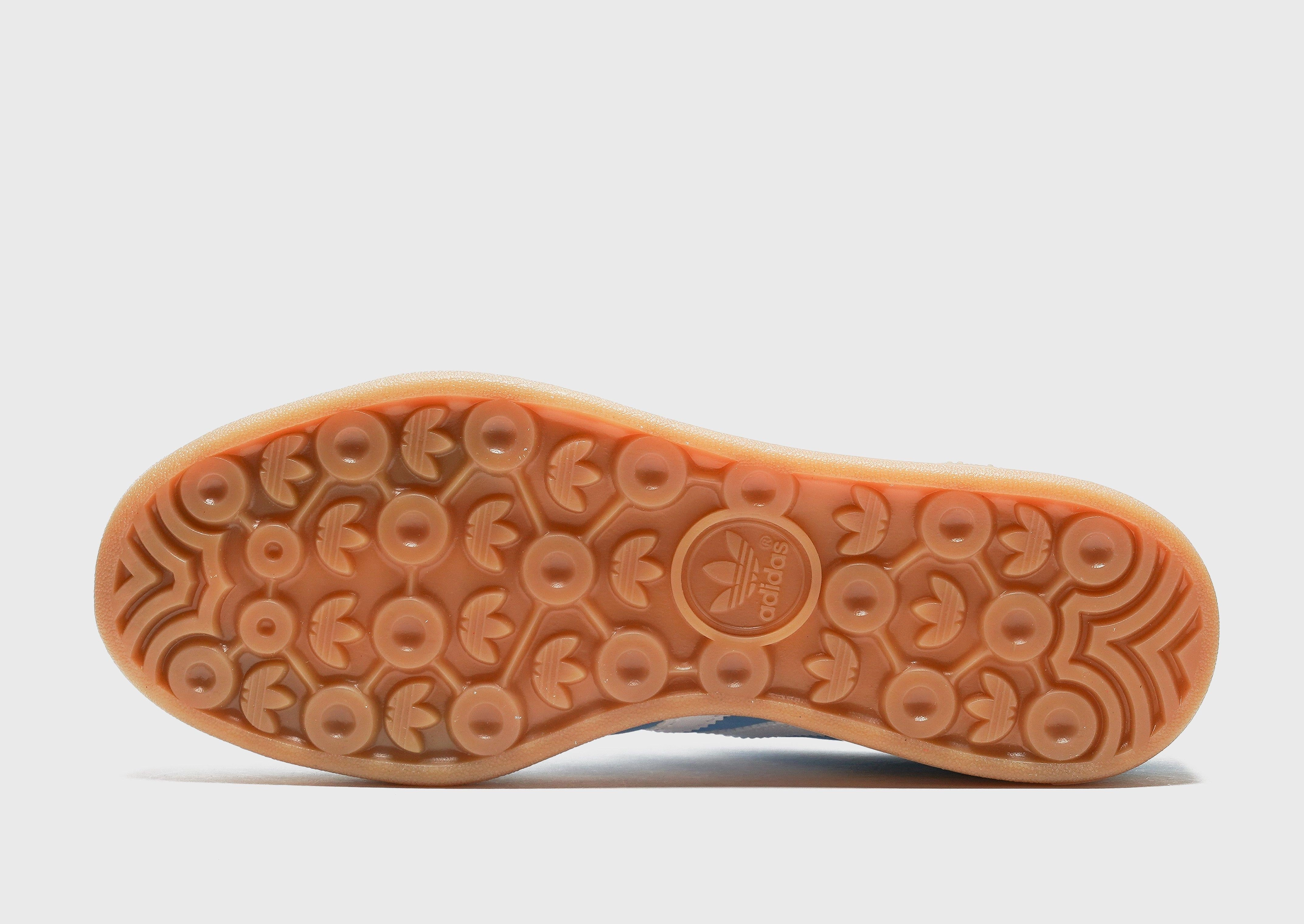 Precision-Made, Living Flow, Lightweight Living, Seasonal Updates, Daily-Ready, Freedom Fitted
