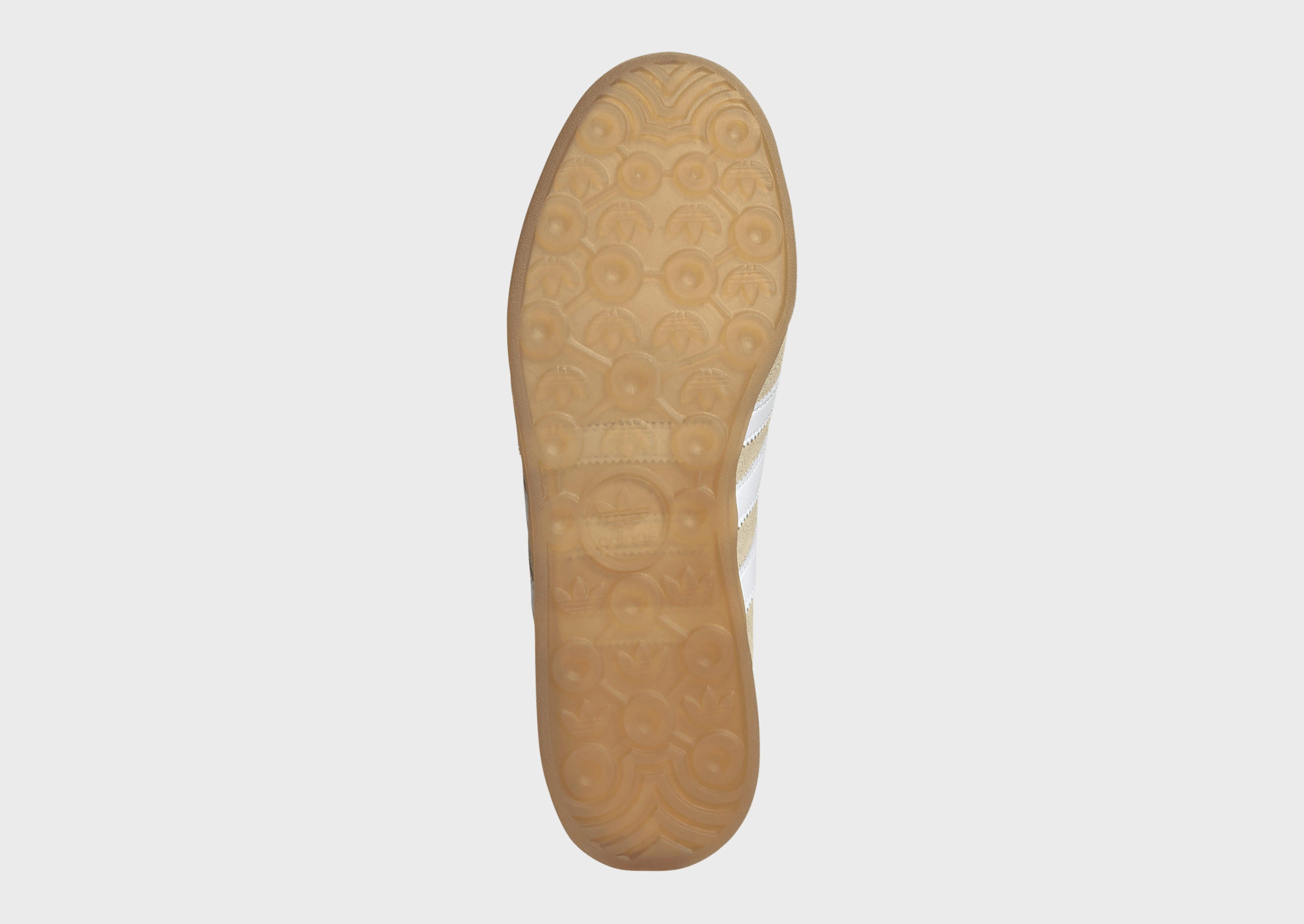 Purely You, Engineered Profile, Confident Comfort, Future Layers, Shaped For Flow, Flex And Fit
